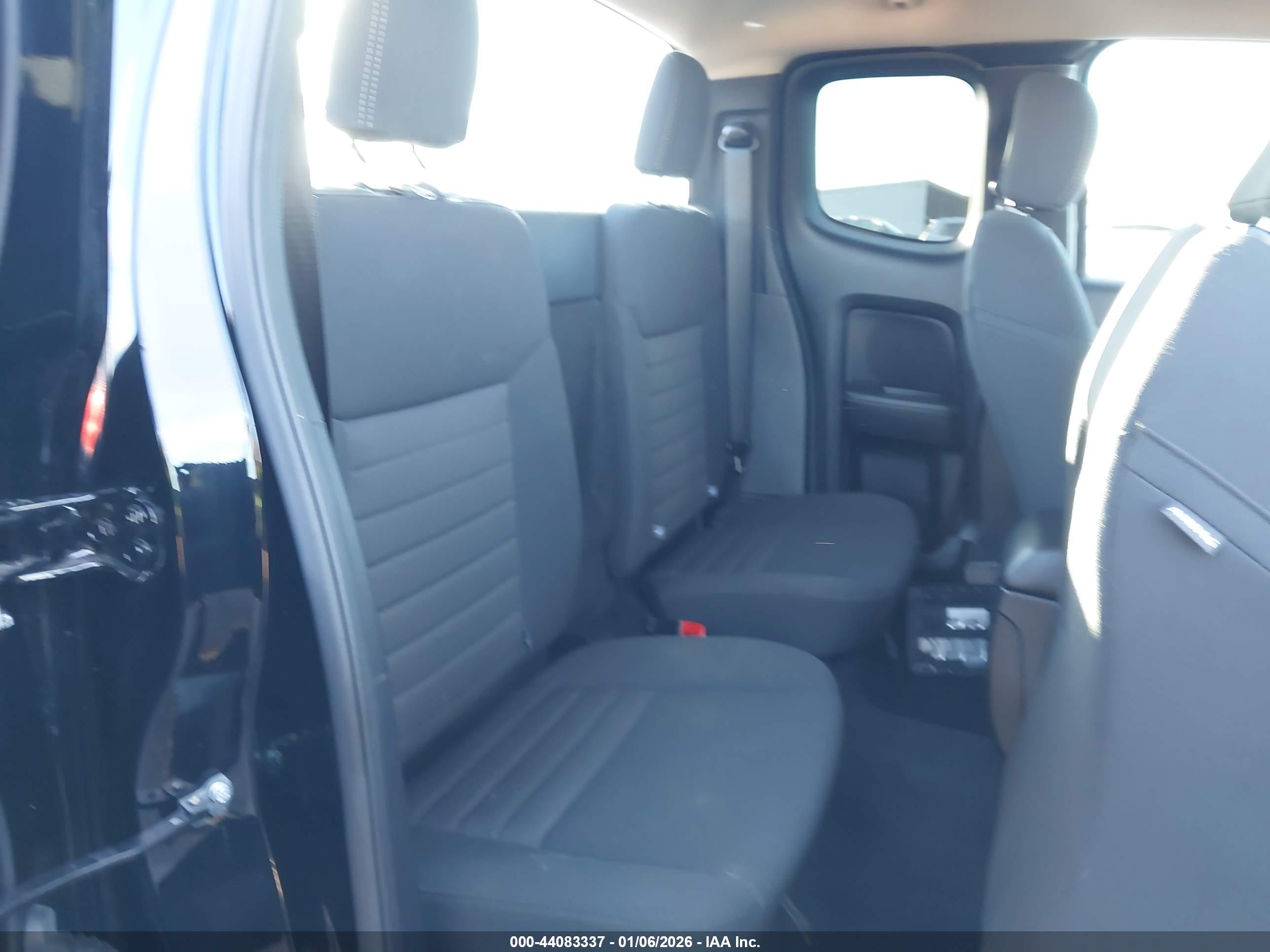 FORD RANGER image 8