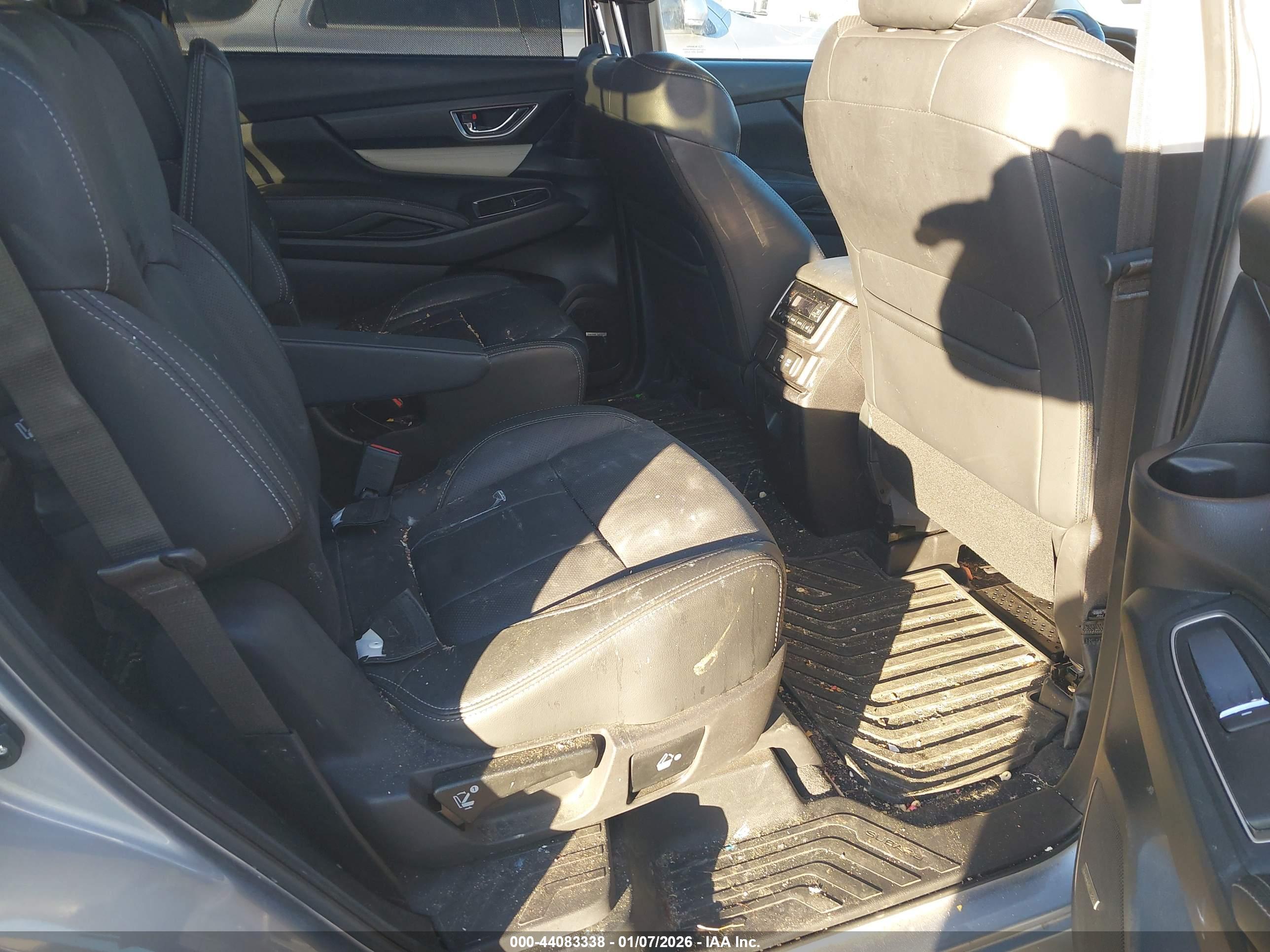 SUBARU ASCENT image 8