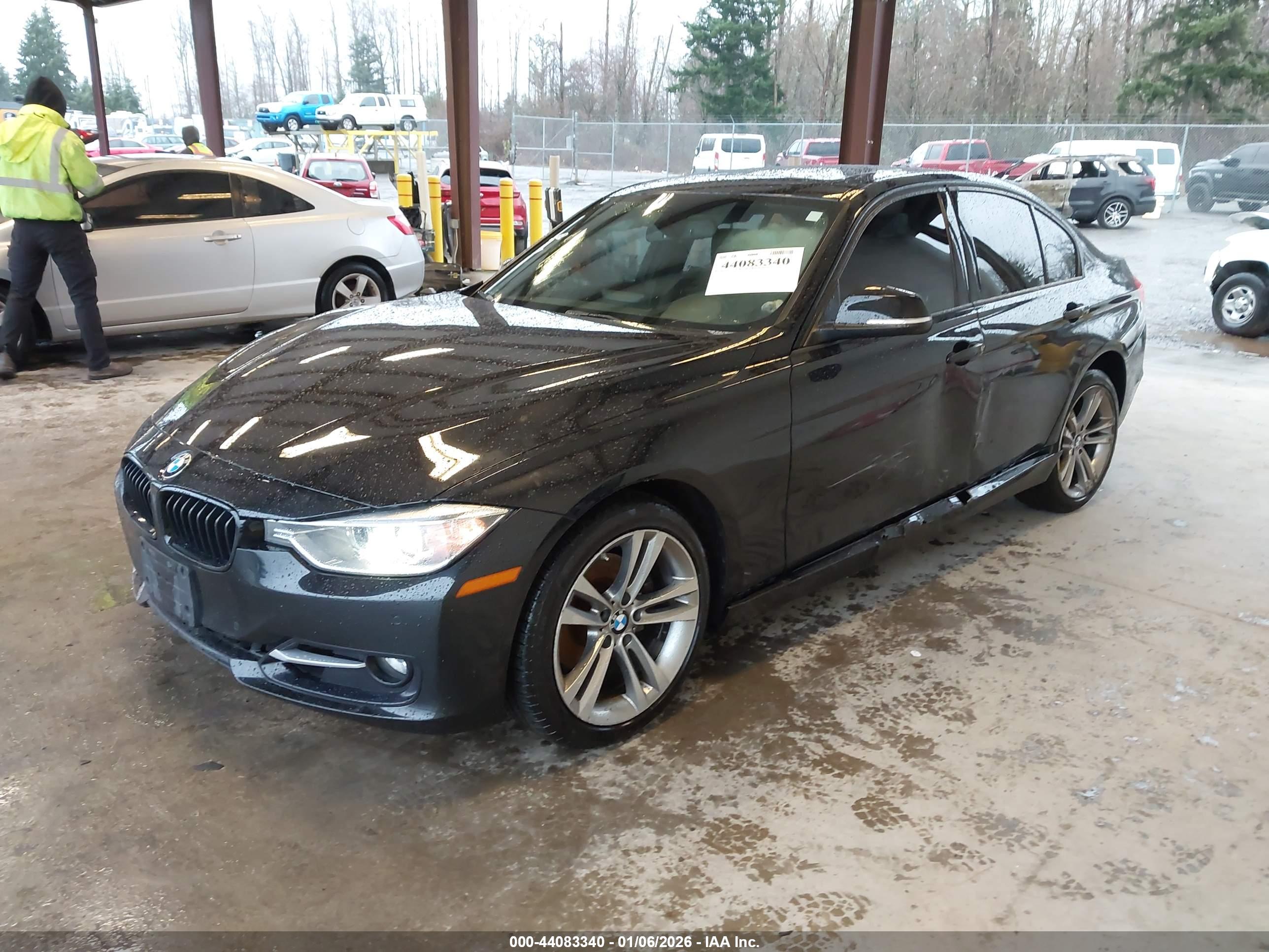 BMW 328I image 2