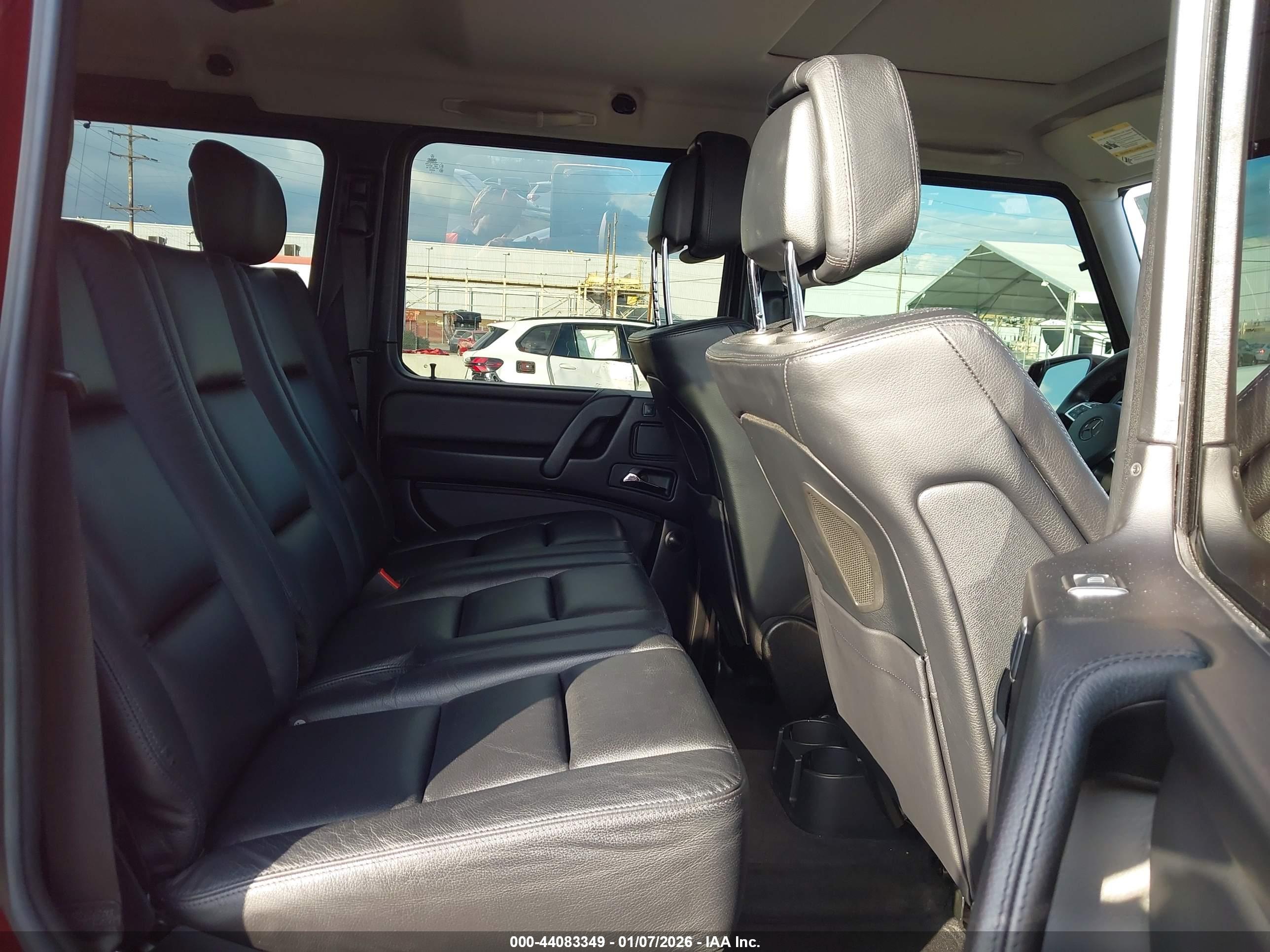 MERCEDES-BENZ G image 8