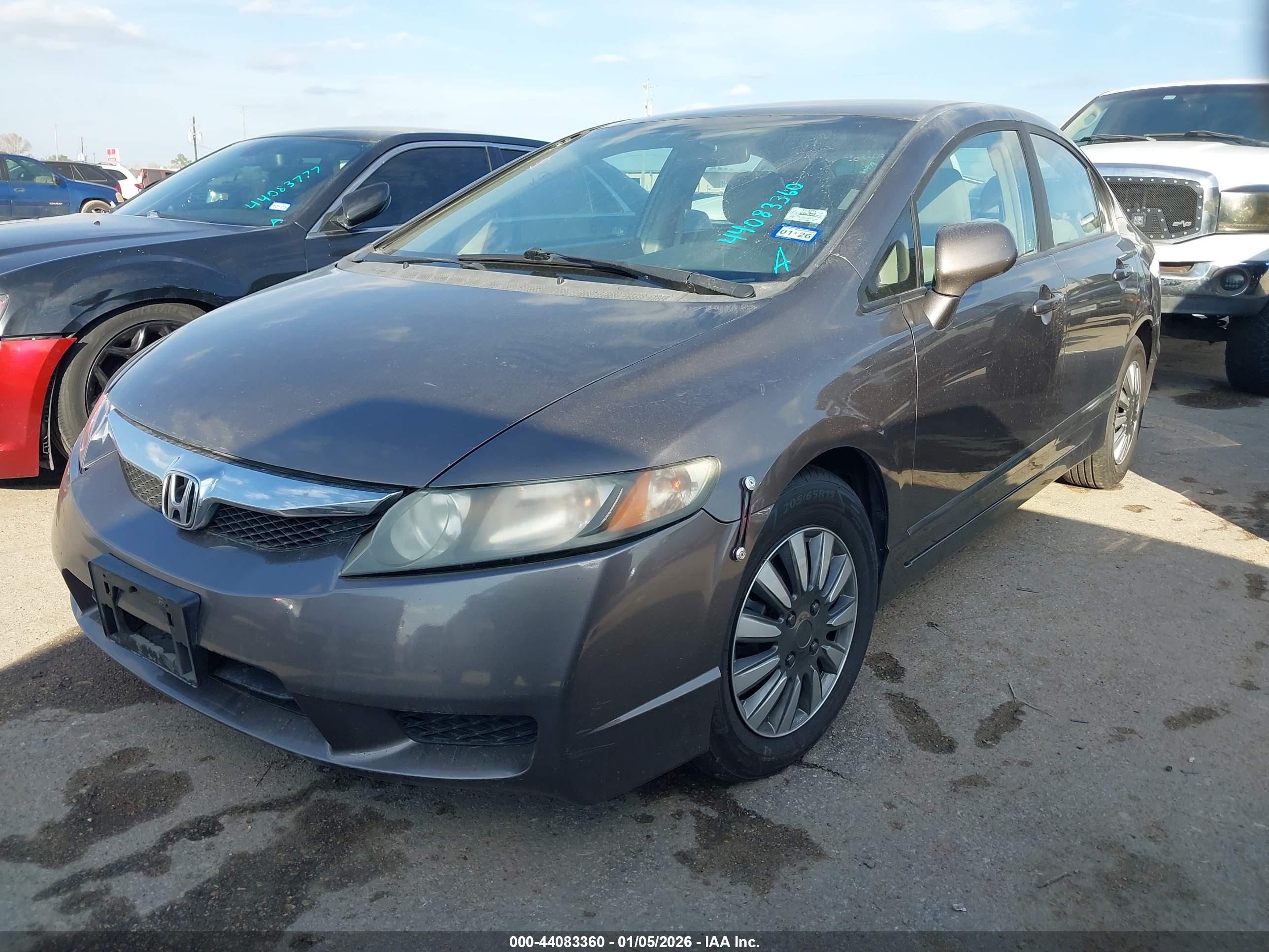 HONDA CIVIC image 2