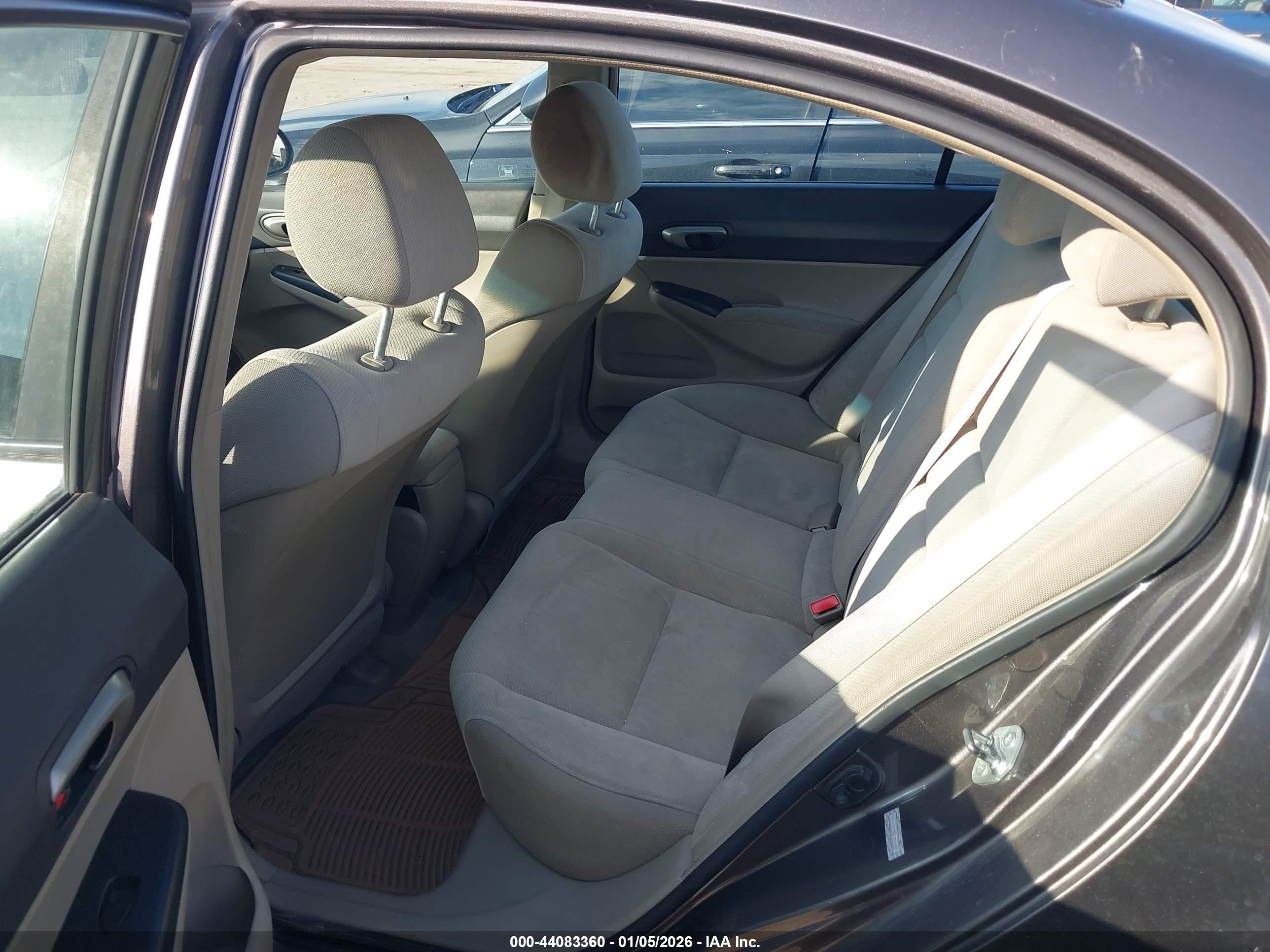 HONDA CIVIC image 8