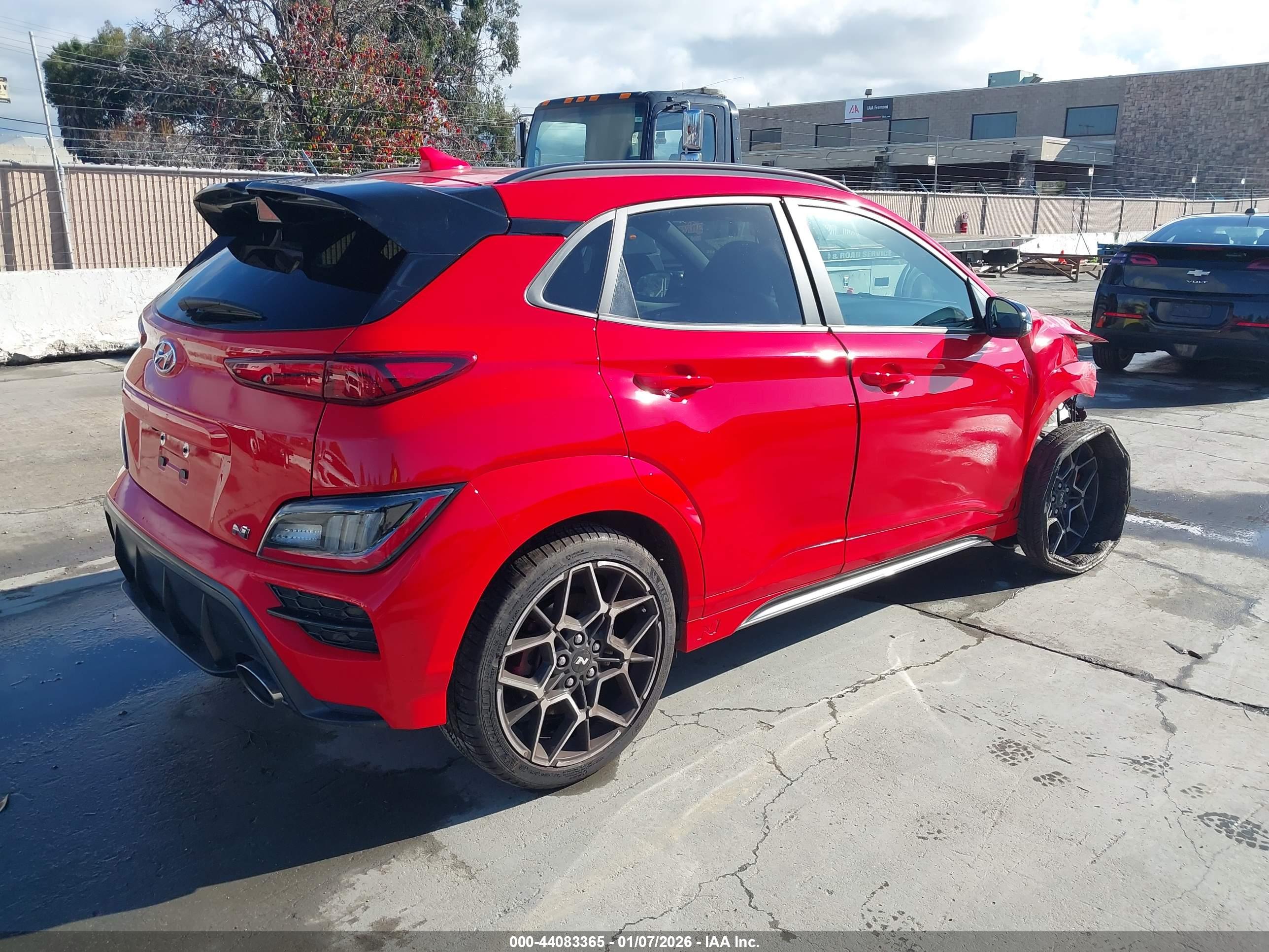 HYUNDAI KONA image 4