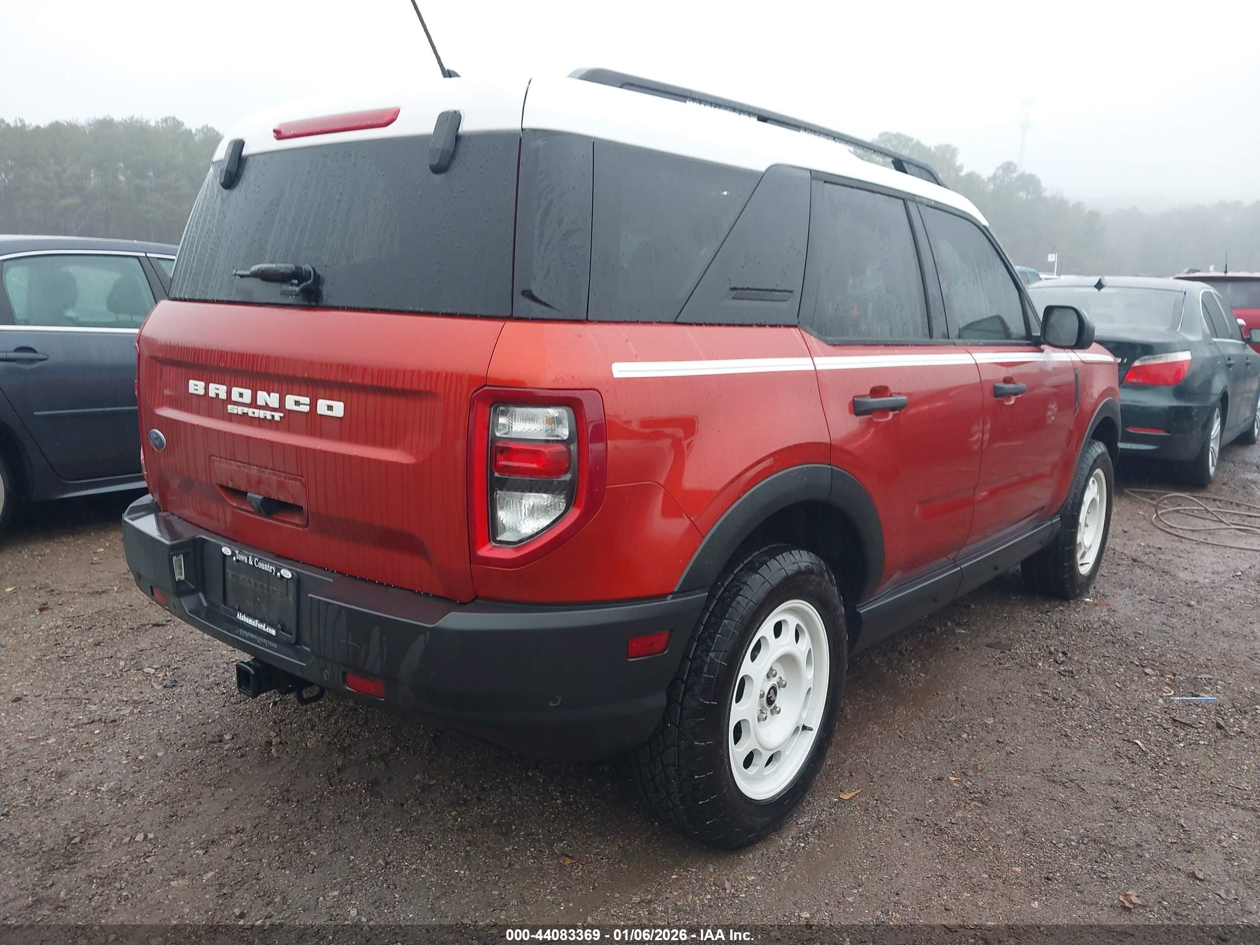 FORD BRONCO image 4