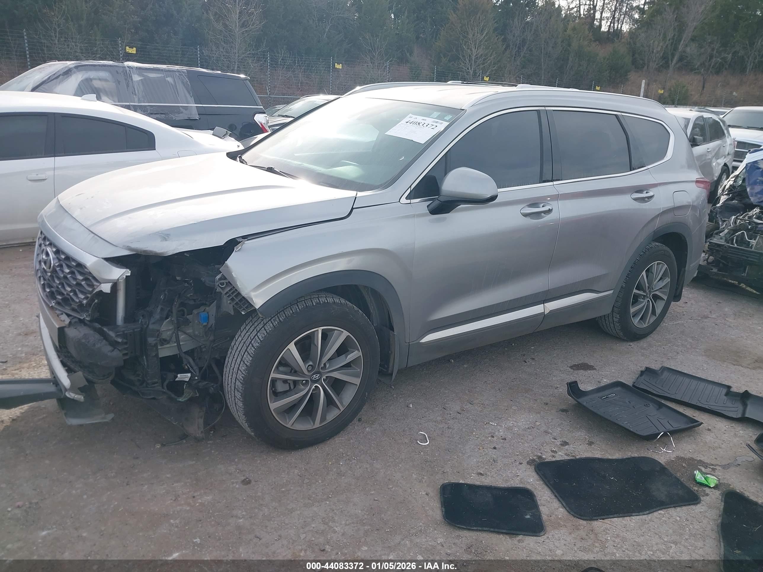 HYUNDAI SANTA image 2