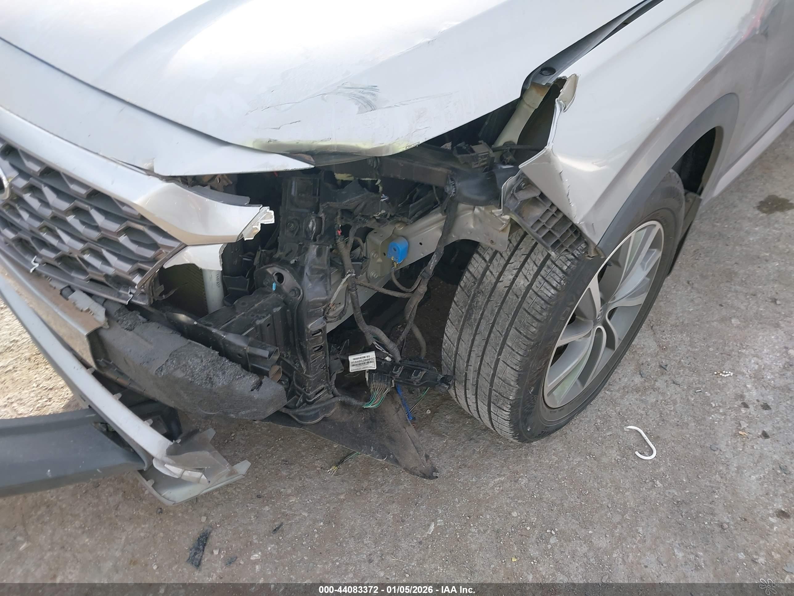 HYUNDAI SANTA image 6