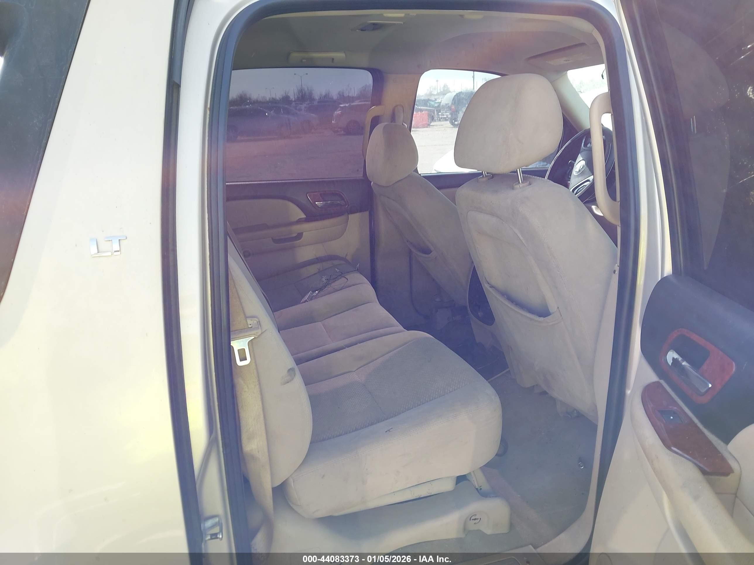 CHEVROLET AVALANCHE image 8