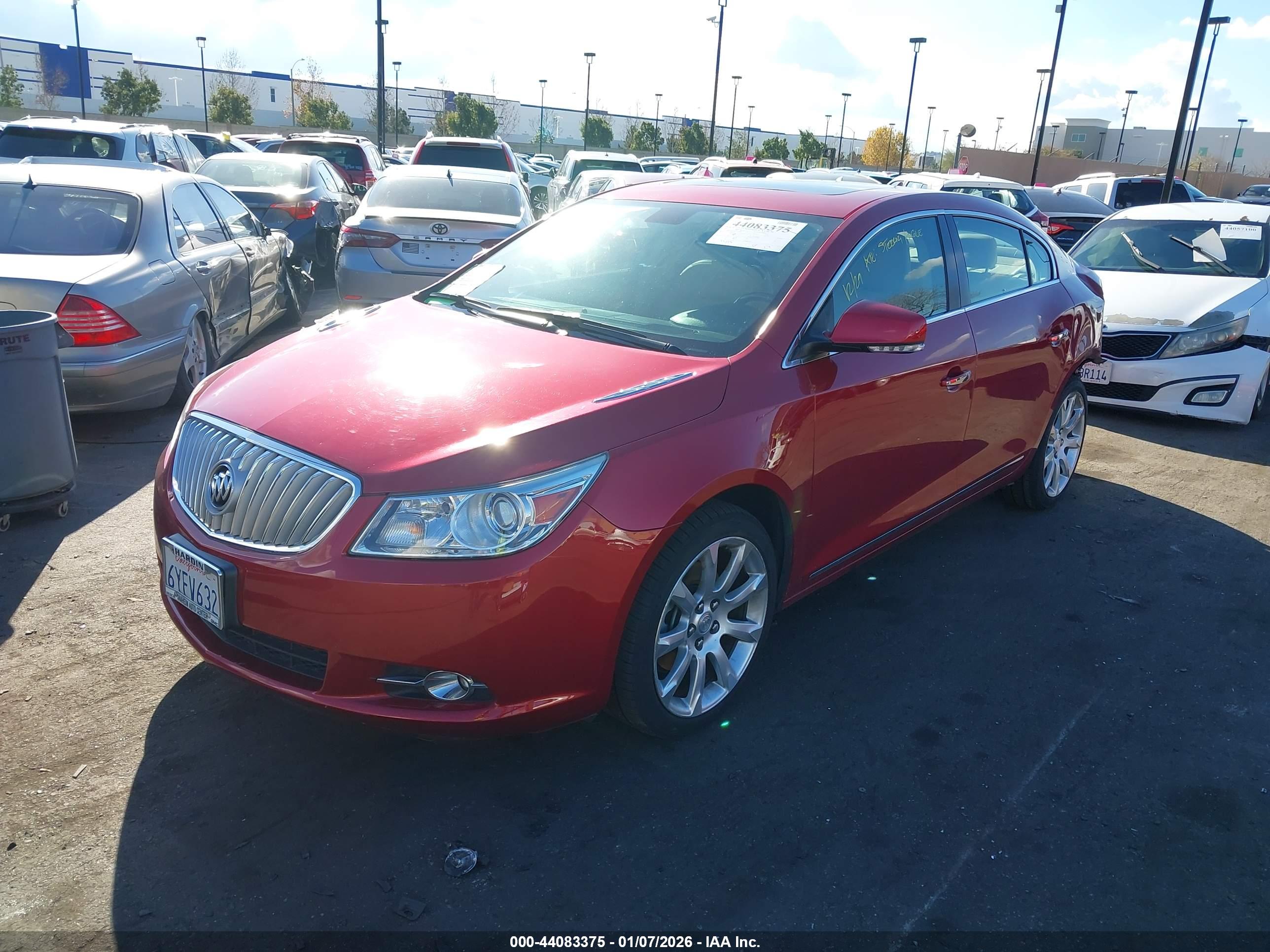 BUICK LACROSSE image 2