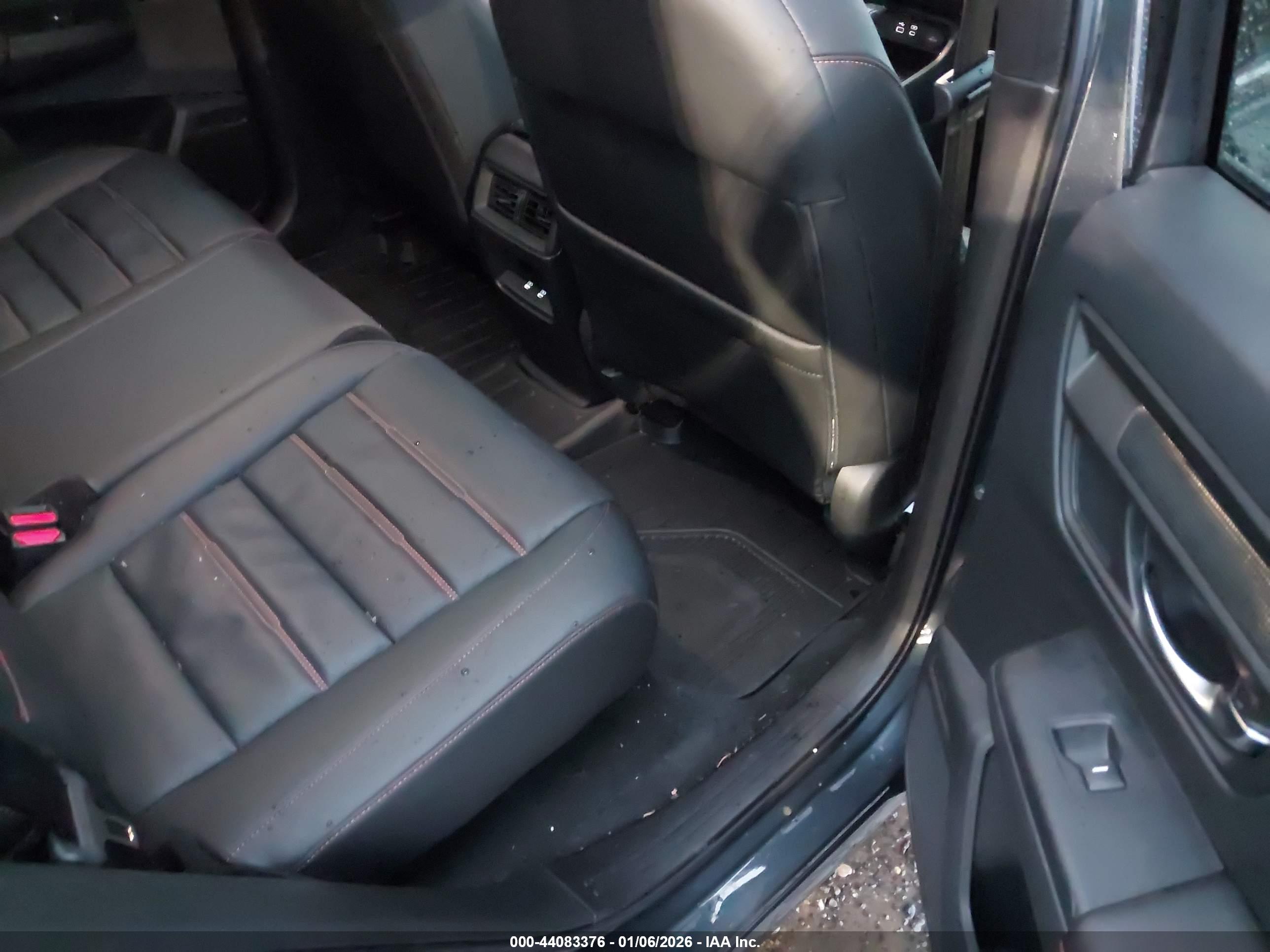 HONDA CR-V image 8