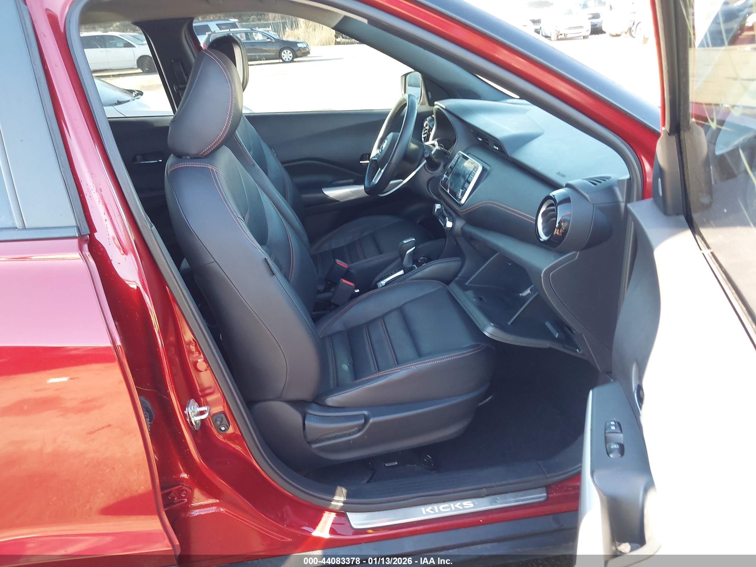NISSAN KICKS image 5