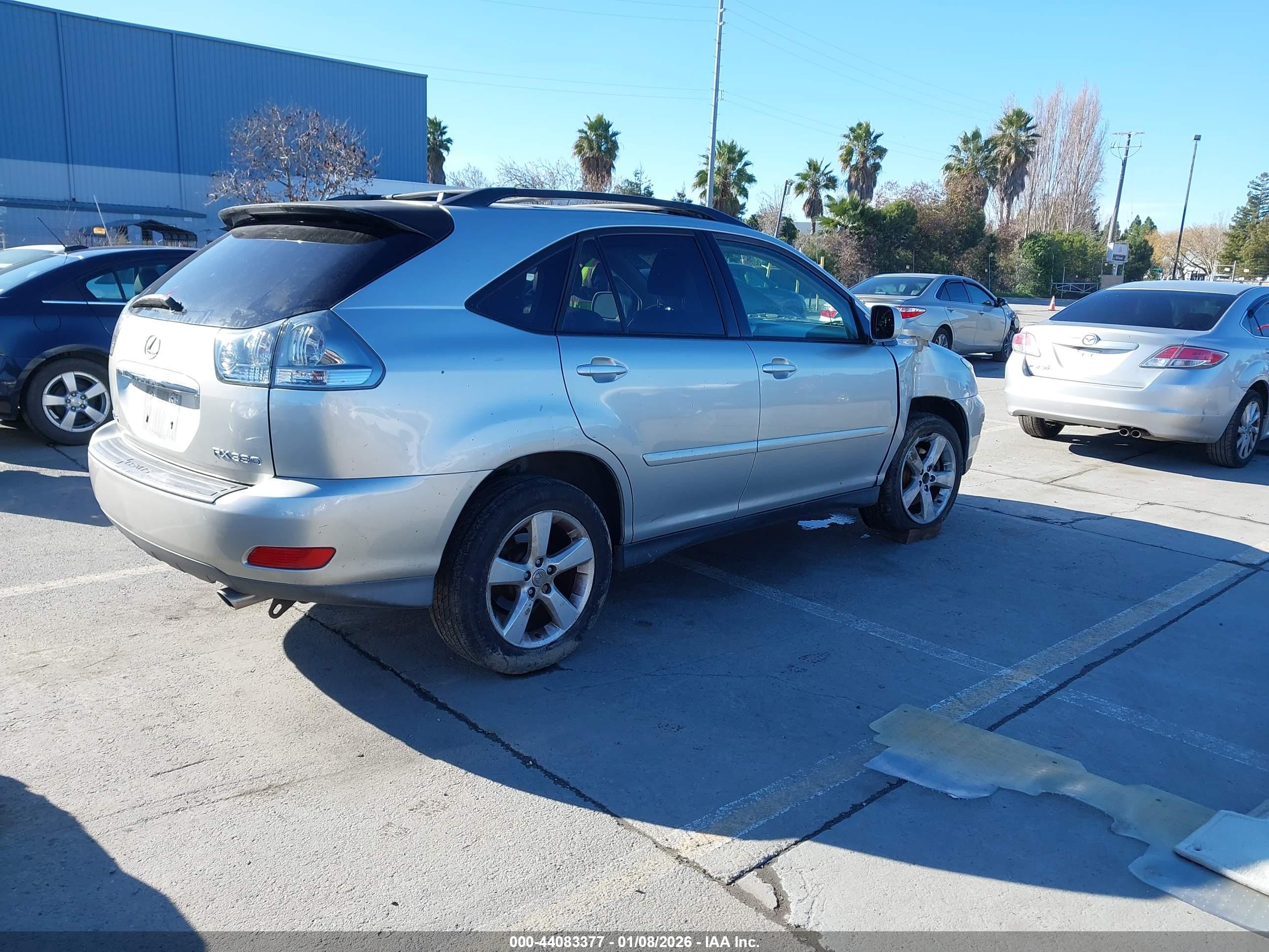 LEXUS RX image 4