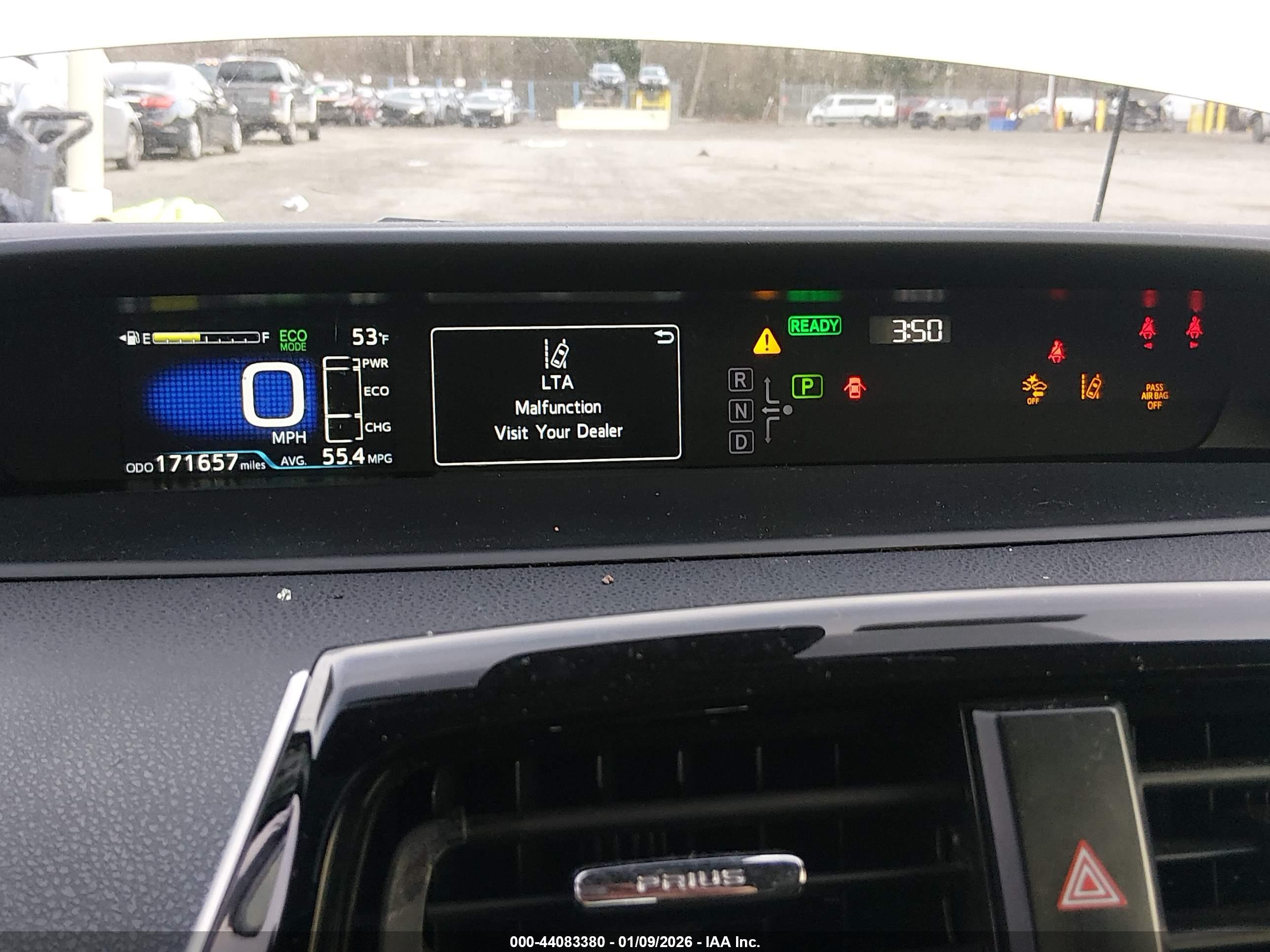 TOYOTA PRIUS image 7