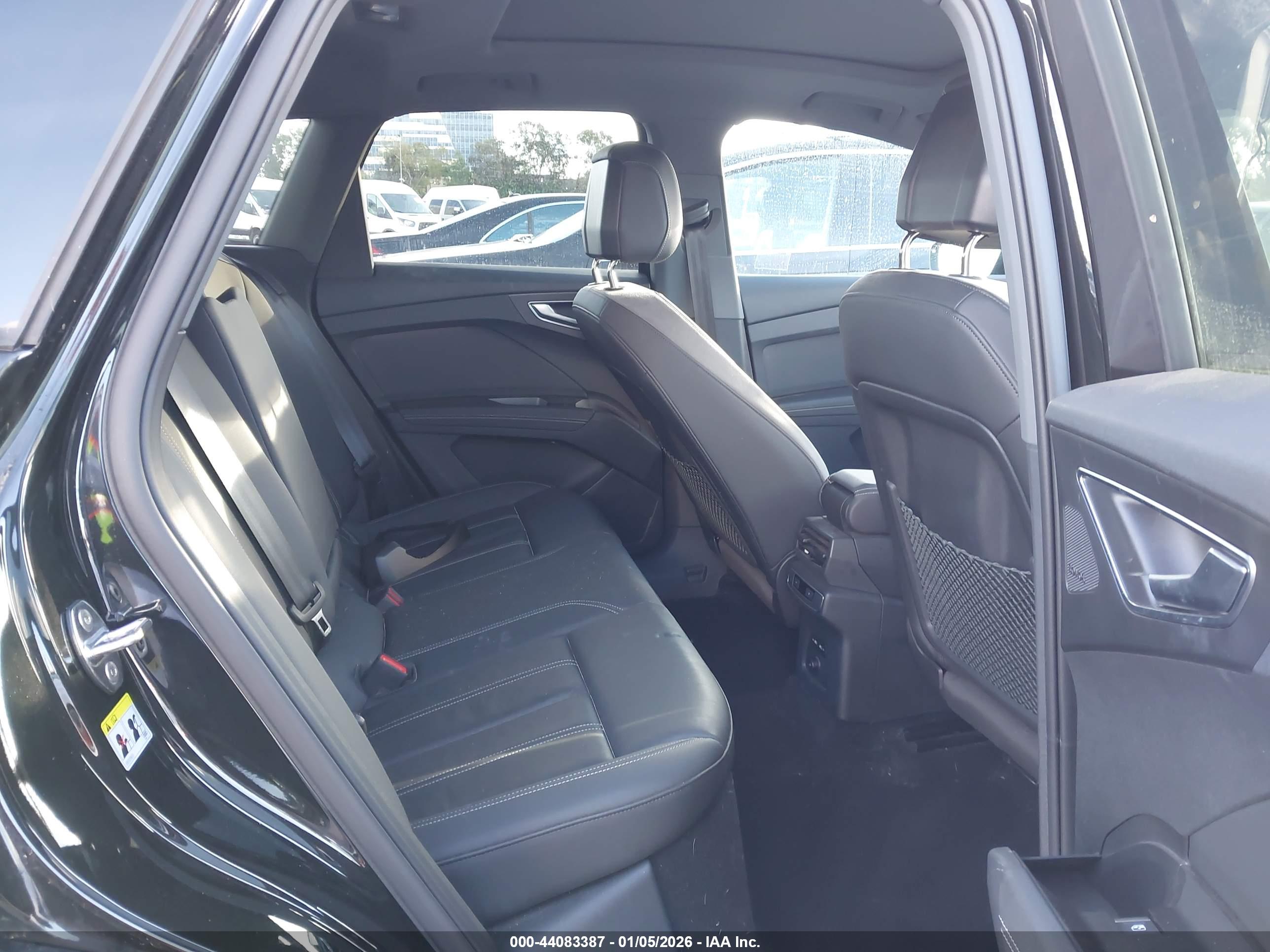 AUDI Q4 image 8