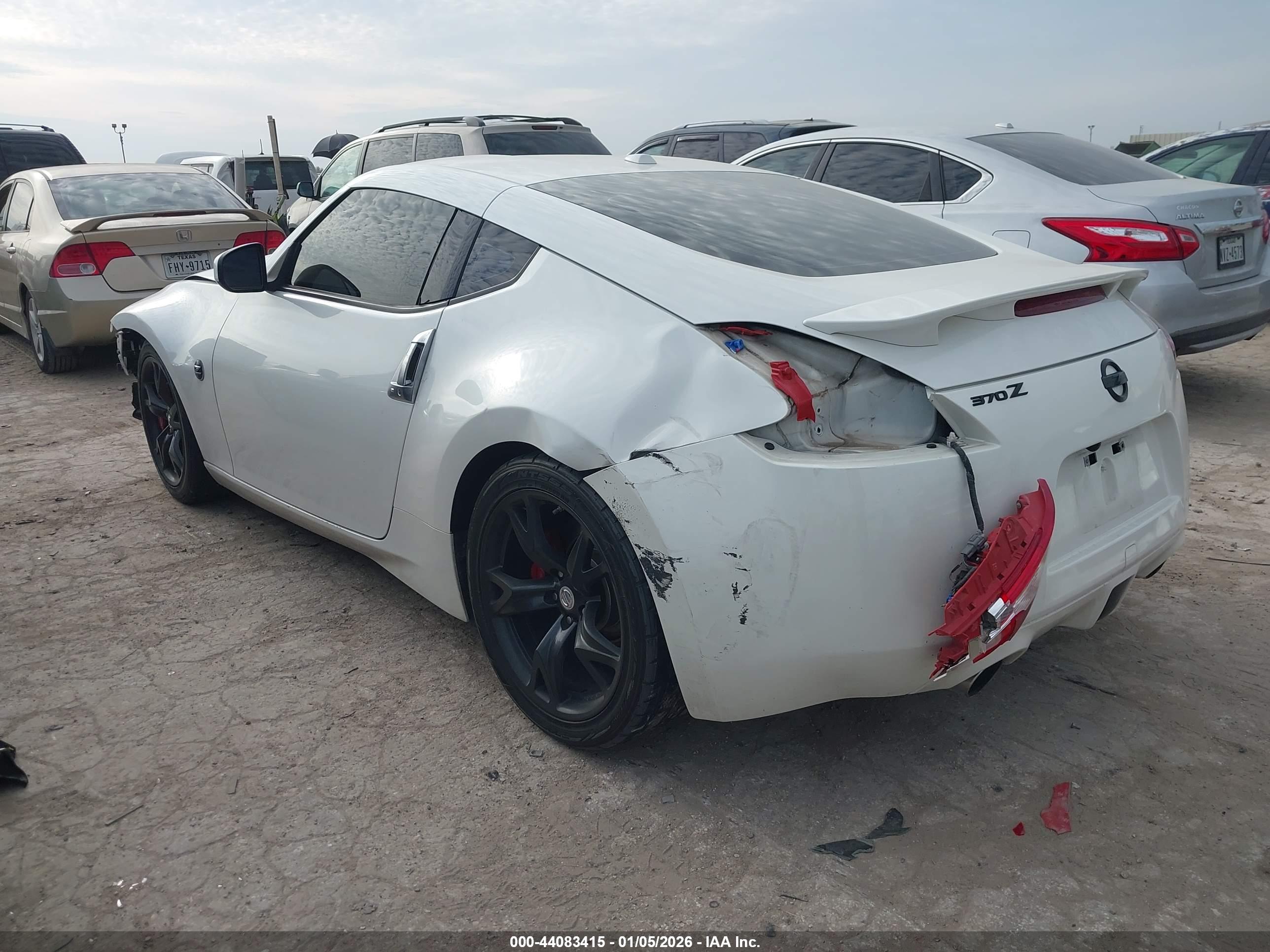 NISSAN 370Z image 3