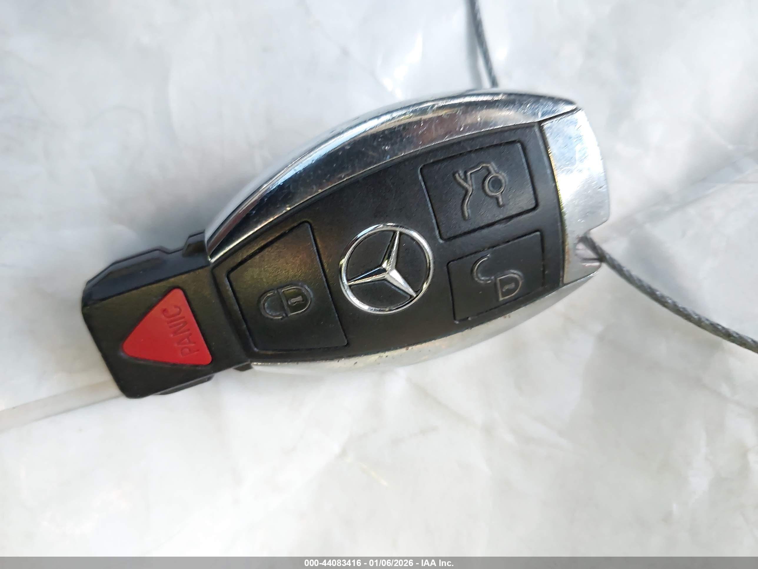 MERCEDES-BENZ C image 11