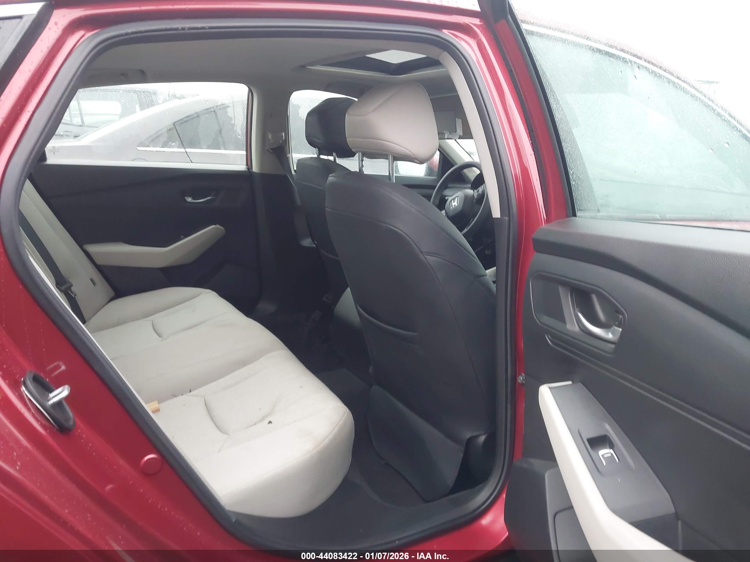 HONDA ACCORD image 8