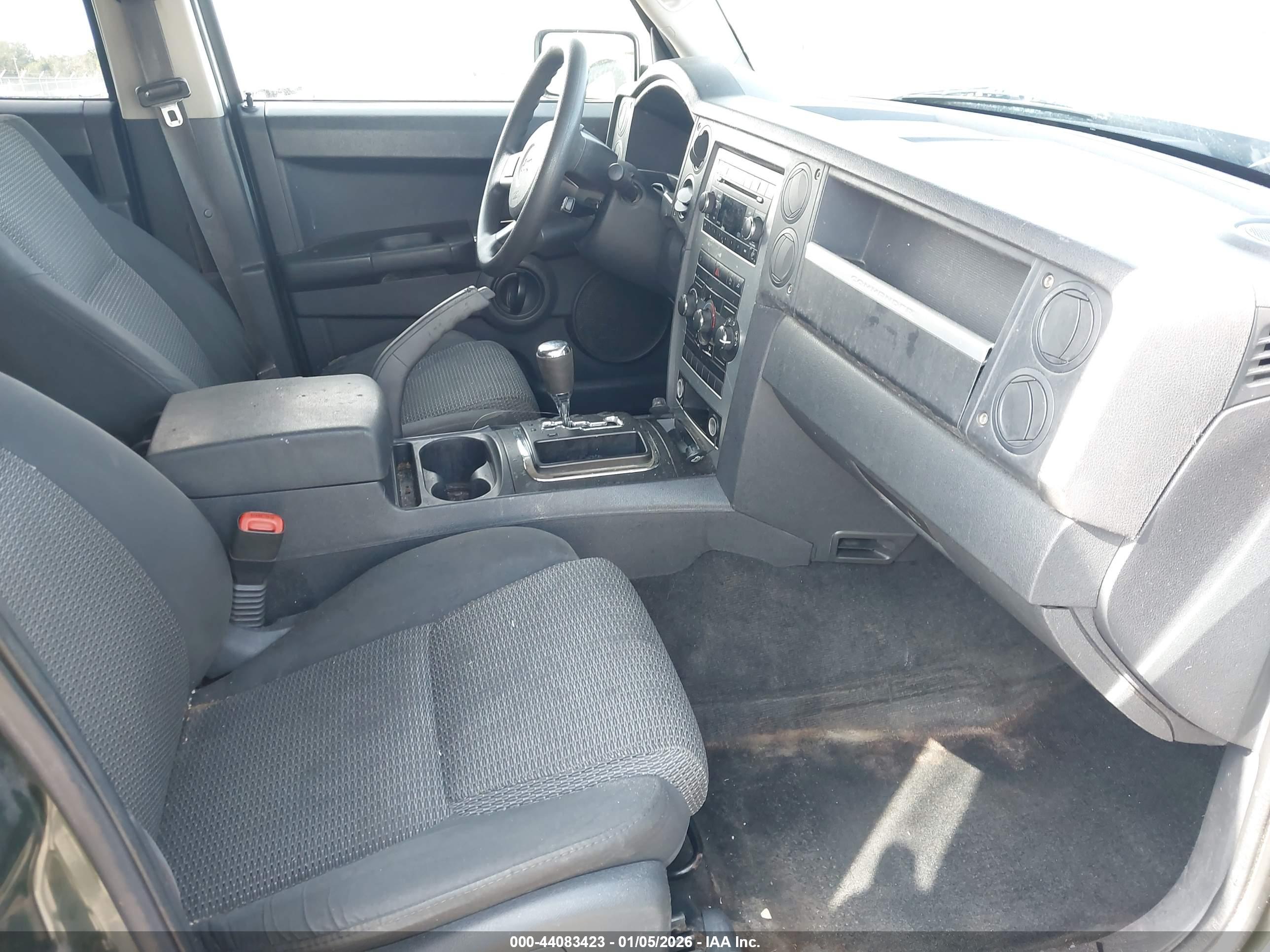 JEEP COMMANDER image 5