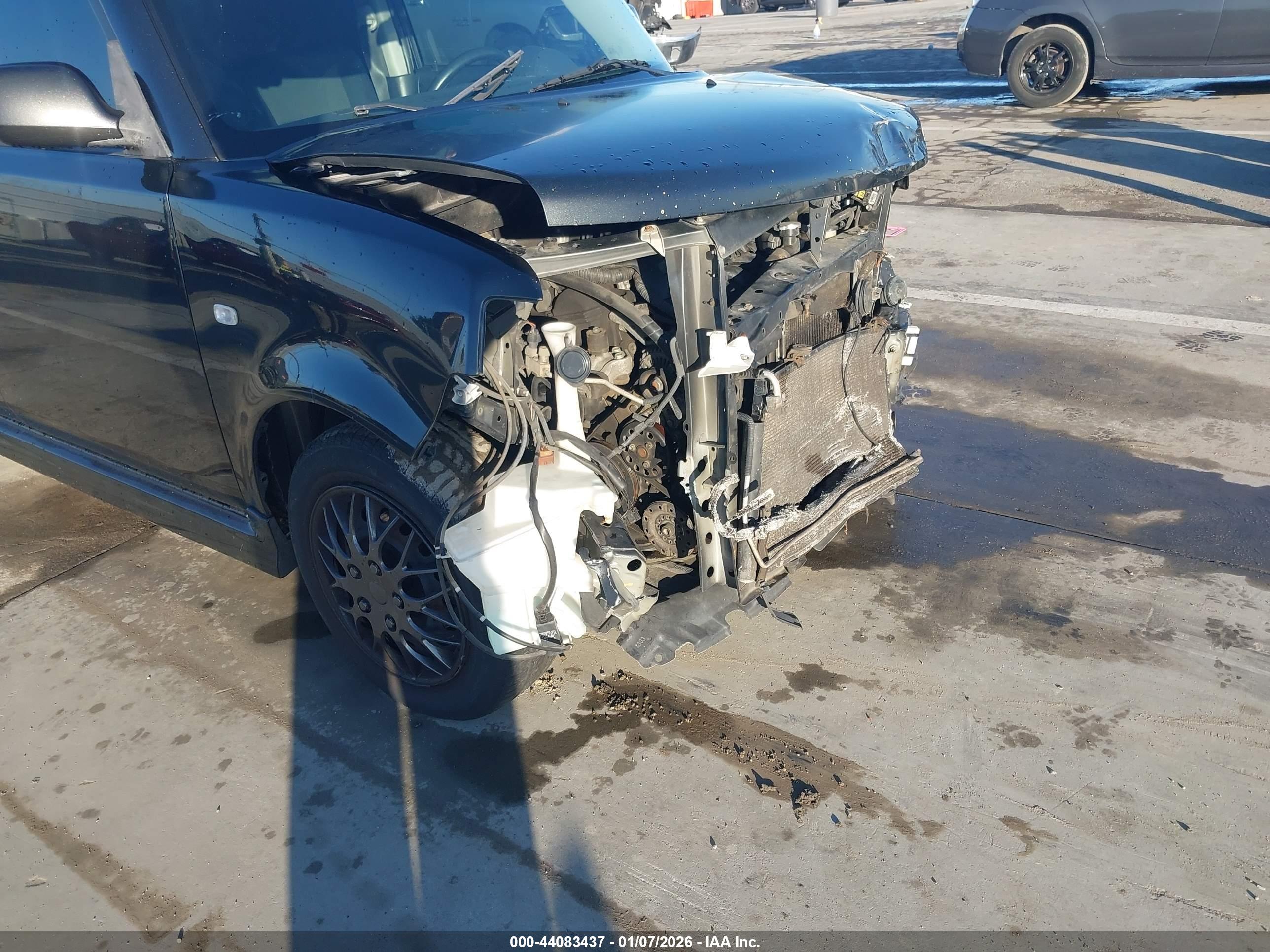SCION XB image 6