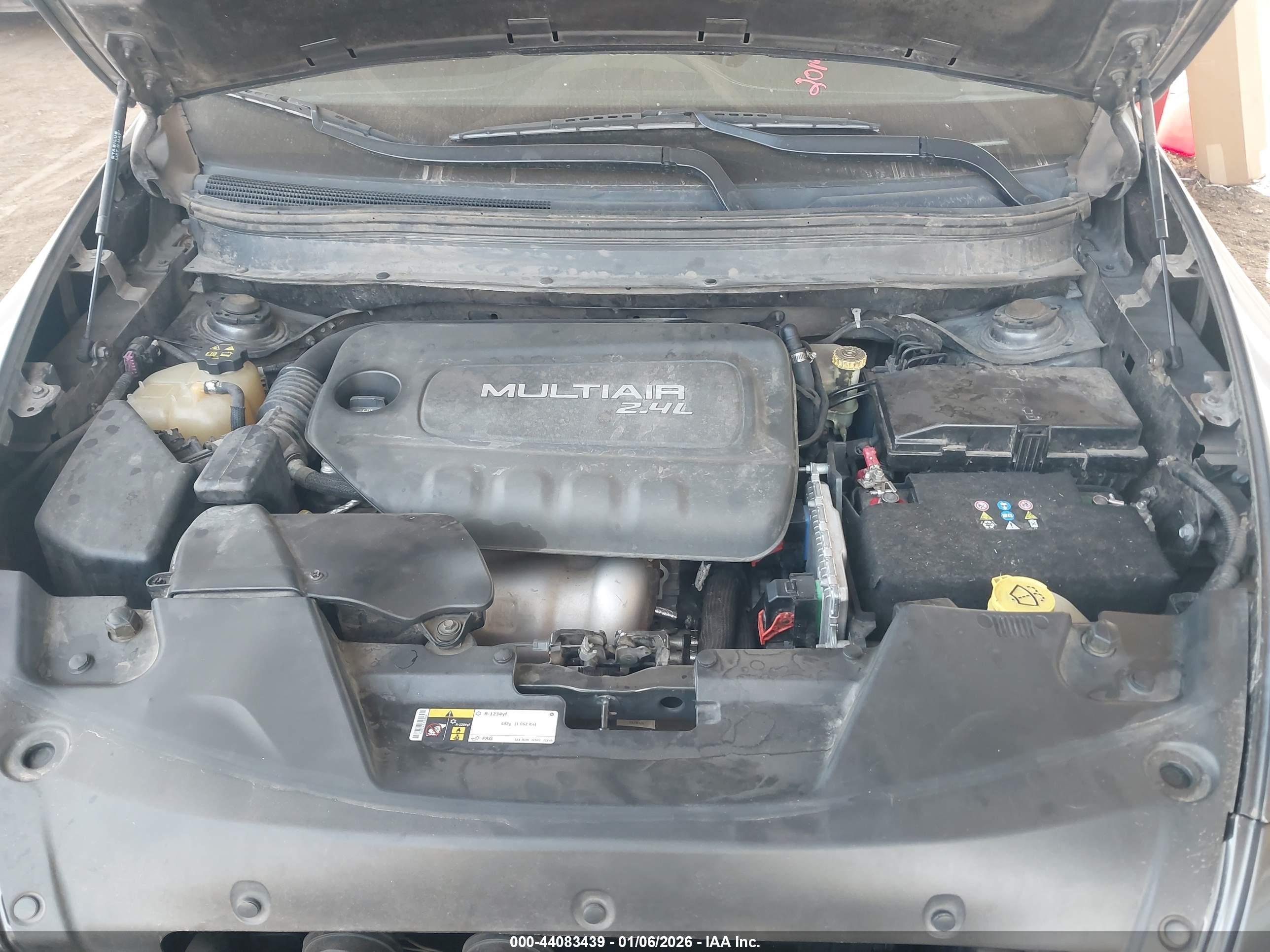 JEEP CHEROKEE image 10