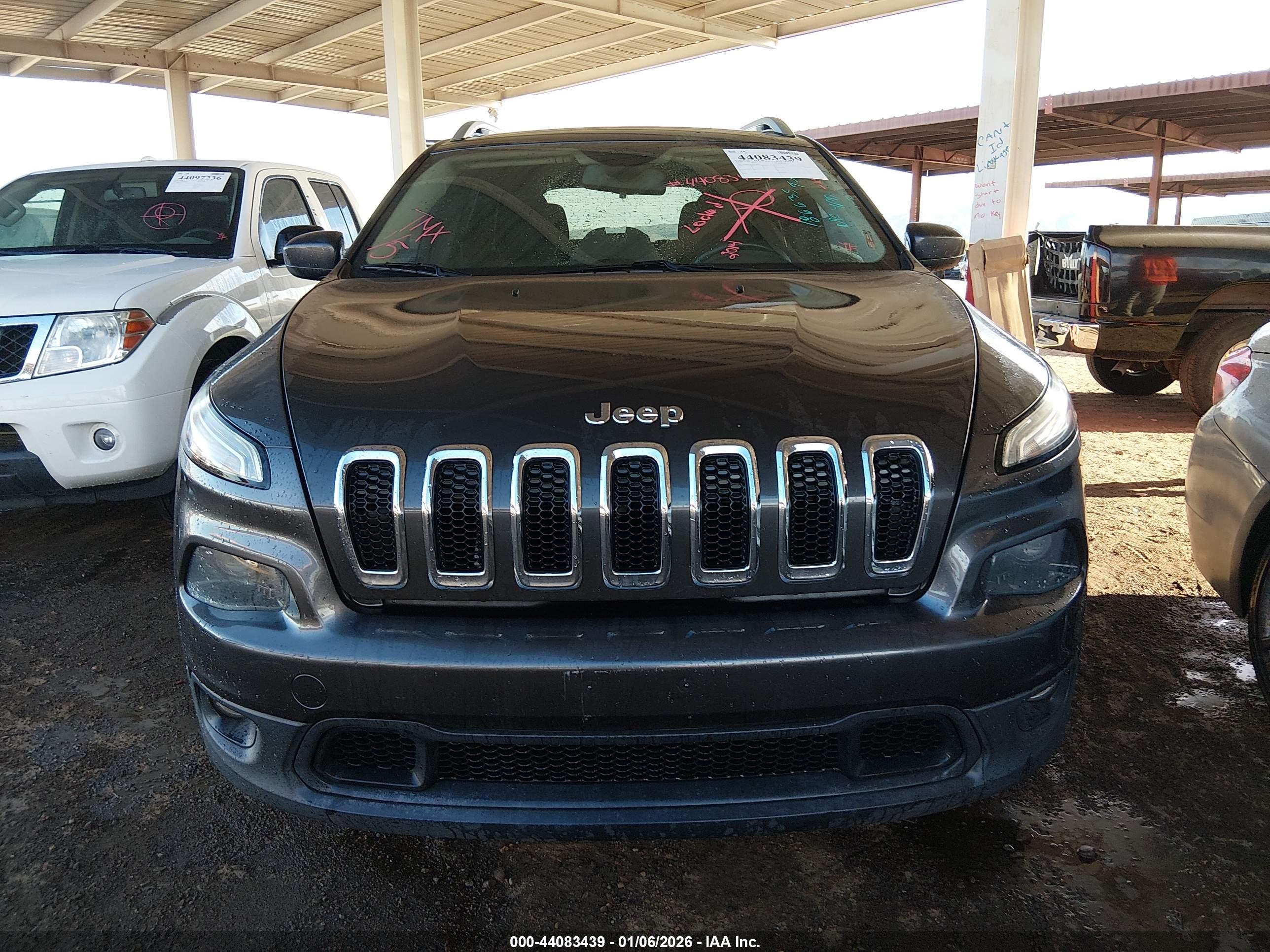 JEEP CHEROKEE image 6