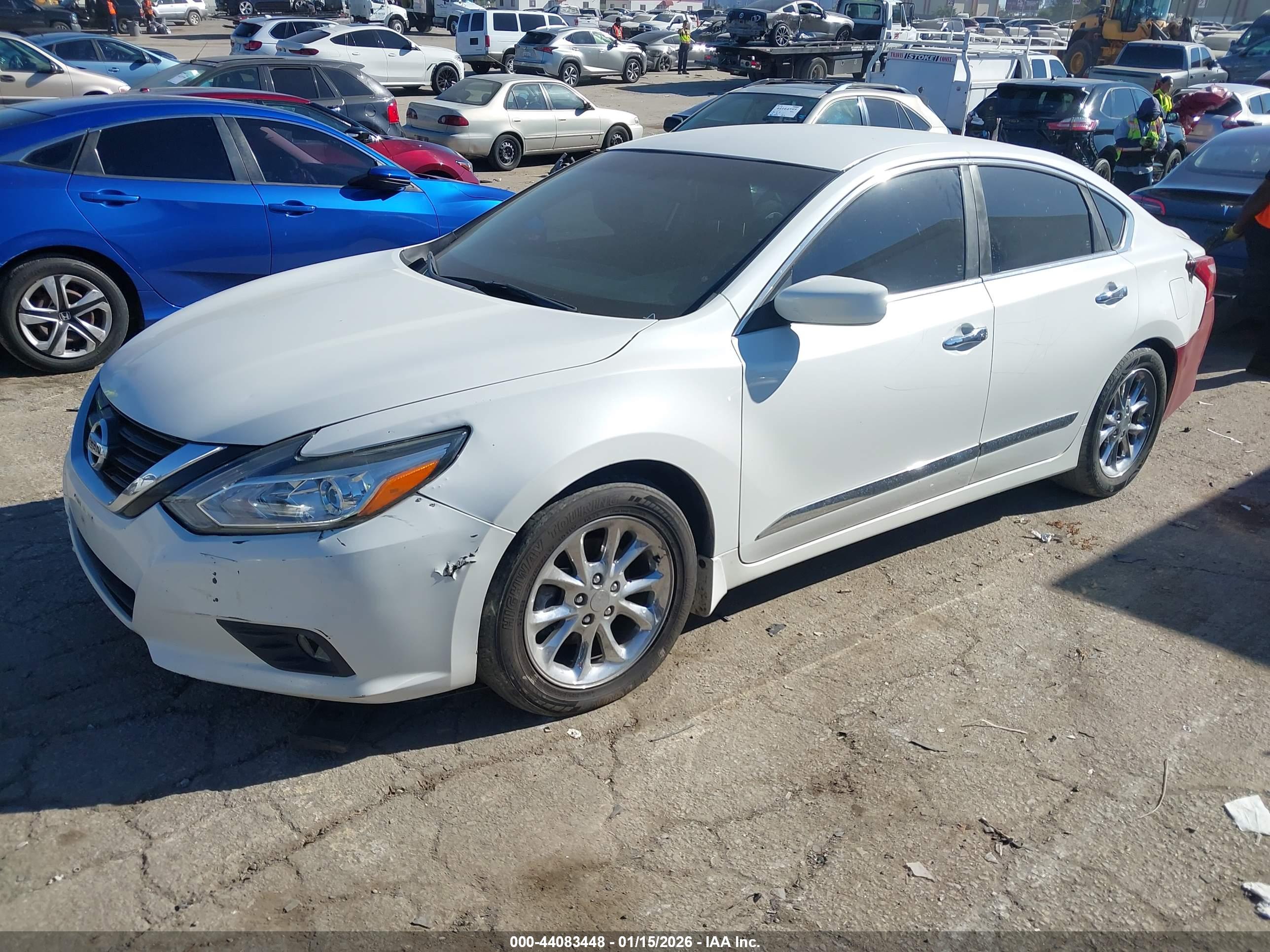 NISSAN ALTIMA image 2