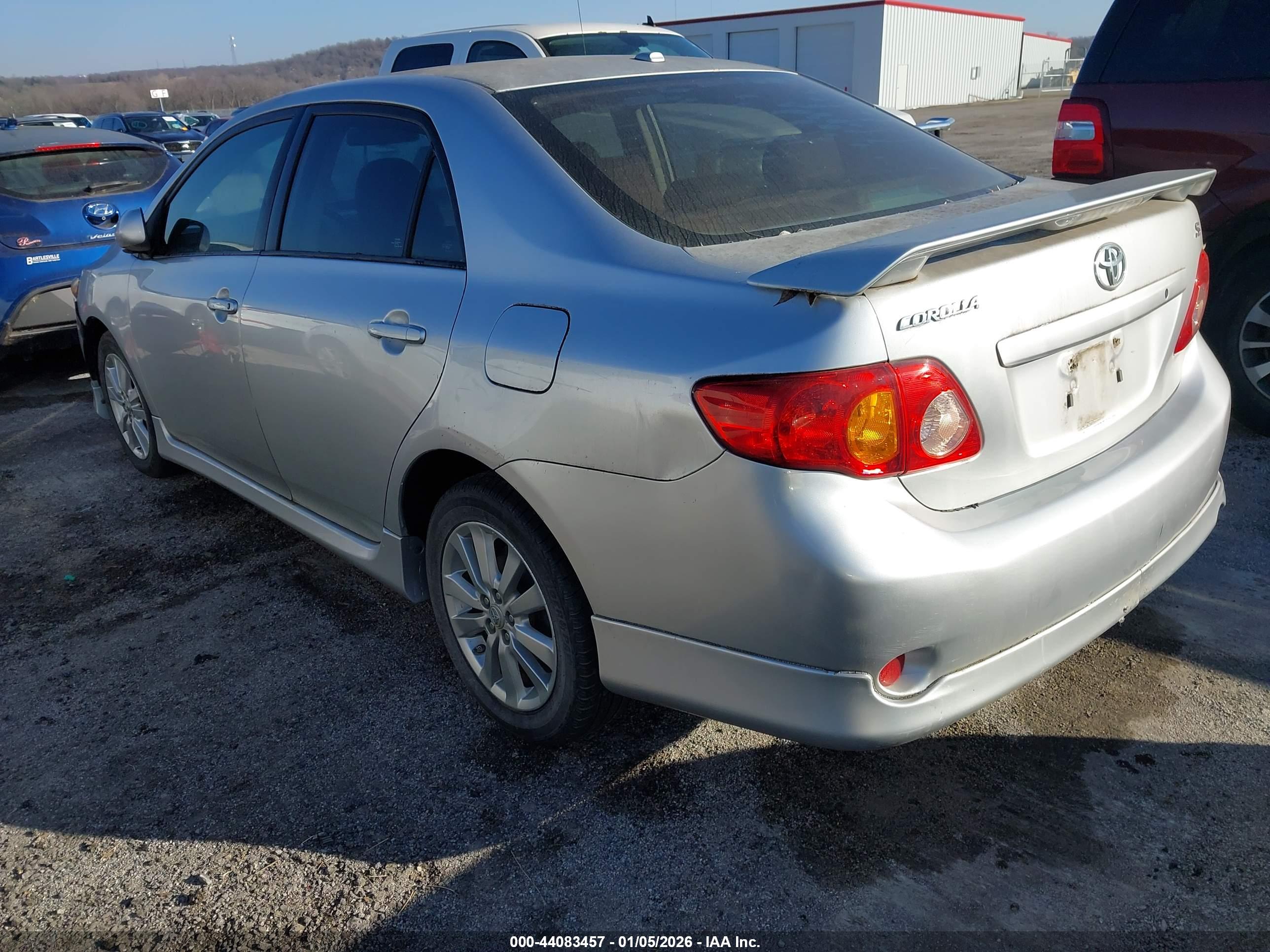 TOYOTA COROLLA image 3
