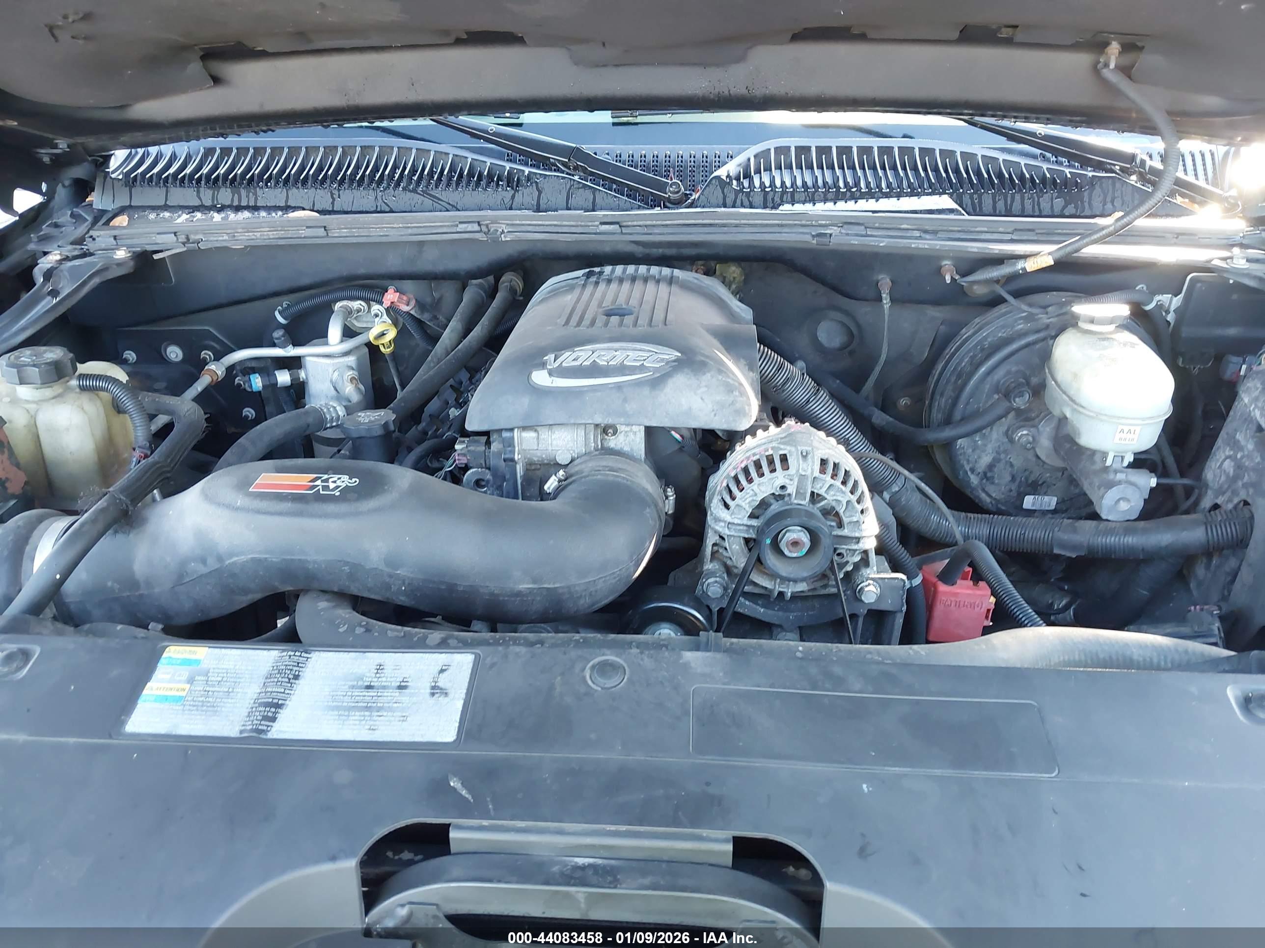 CHEVROLET SILVERADO image 10