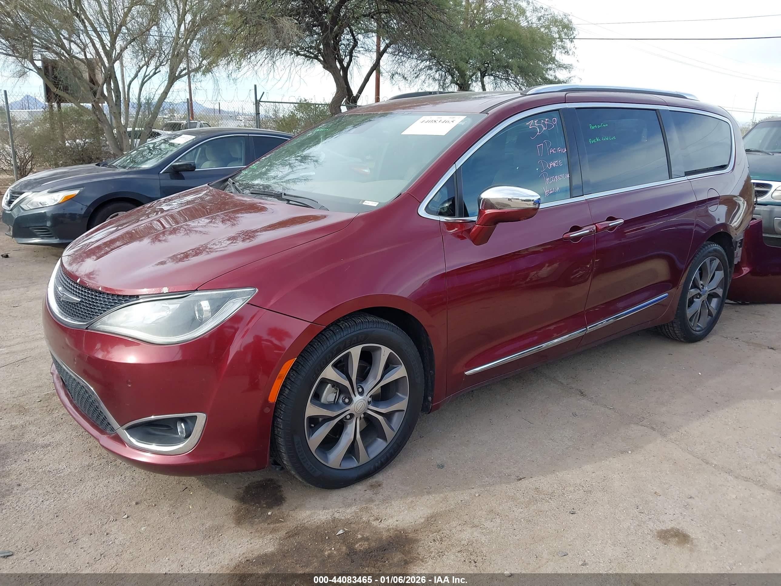 CHRYSLER PACIFICA image 2