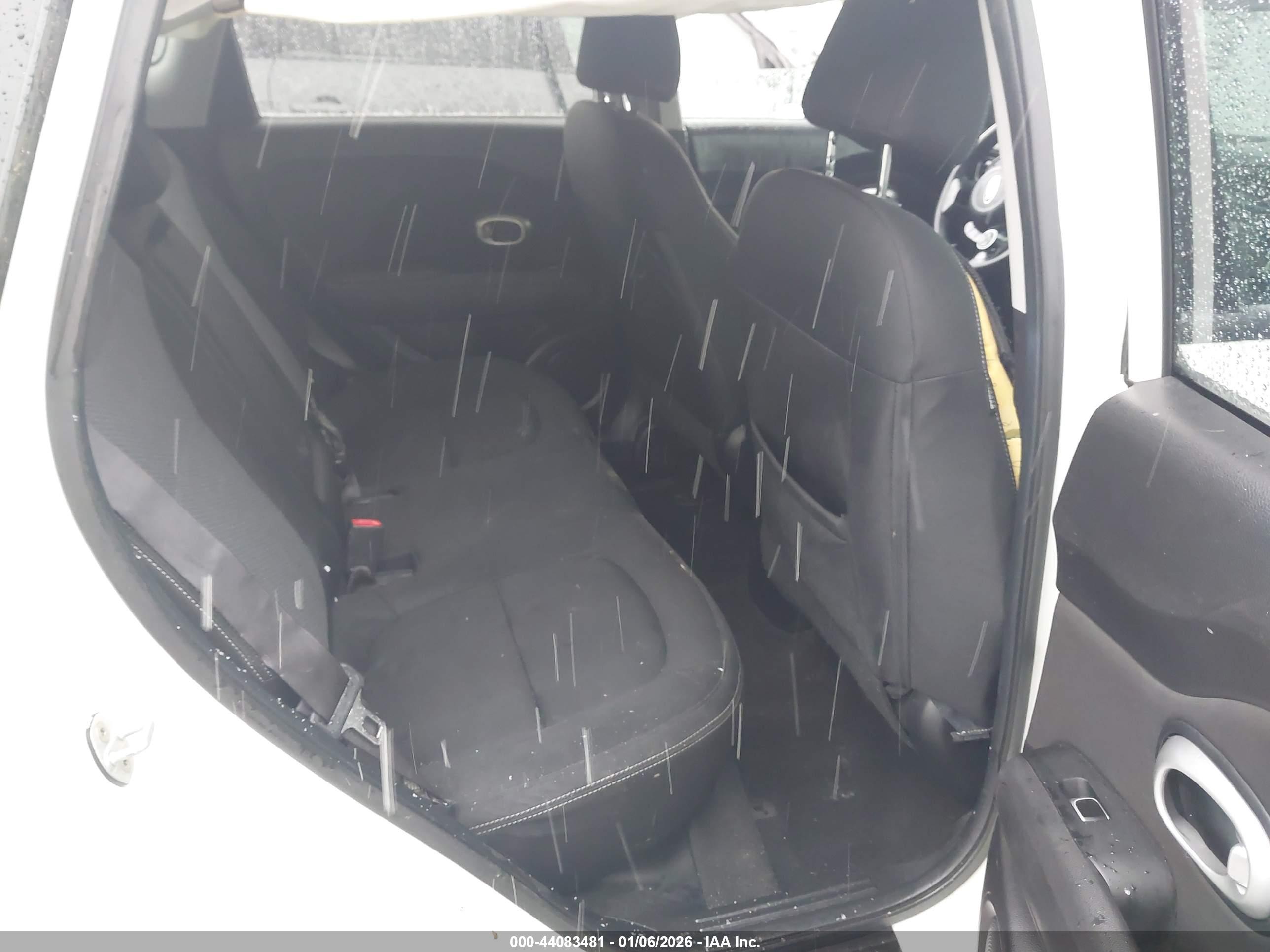 KIA SOUL image 8