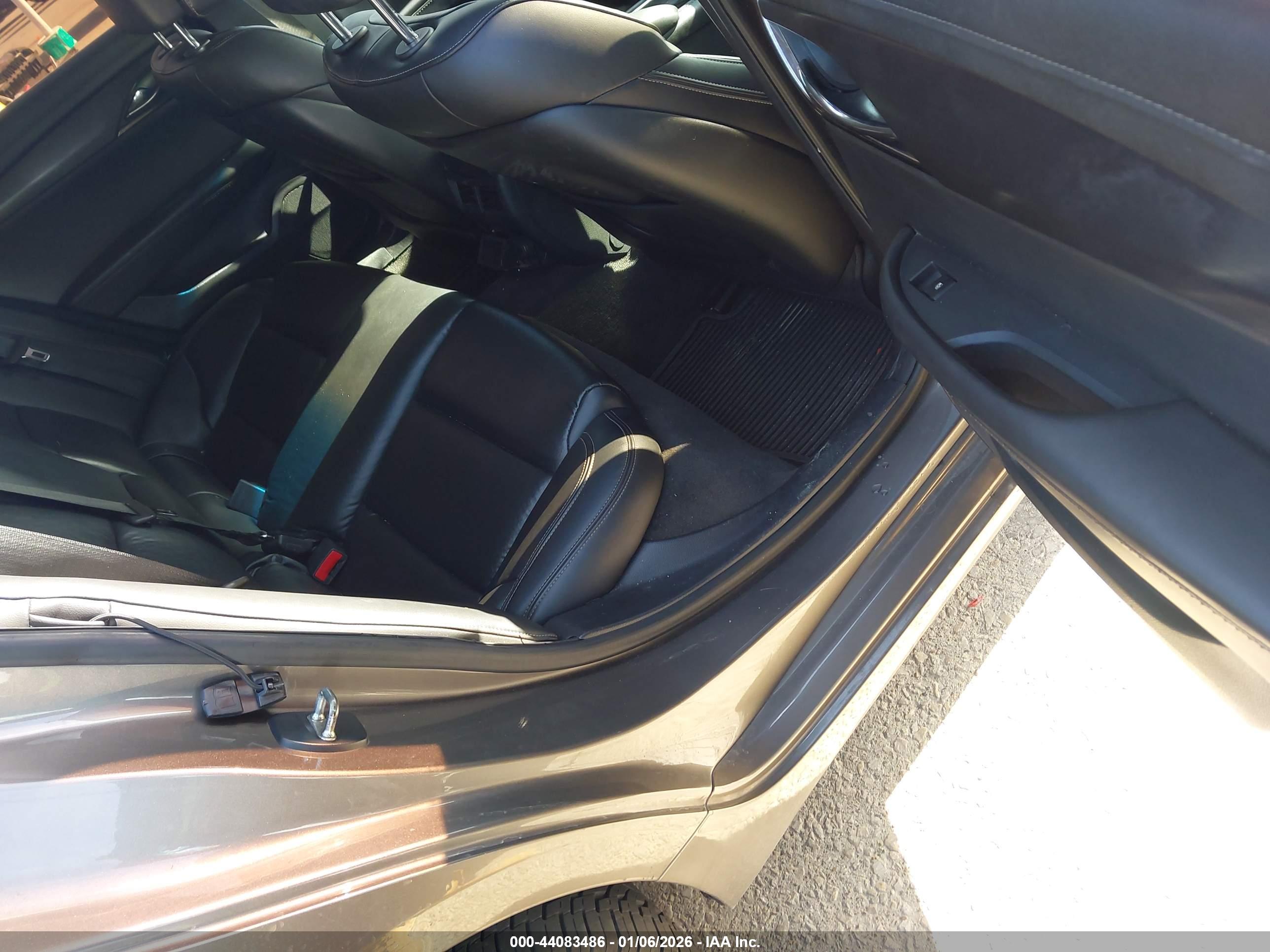 CADILLAC ATS image 8