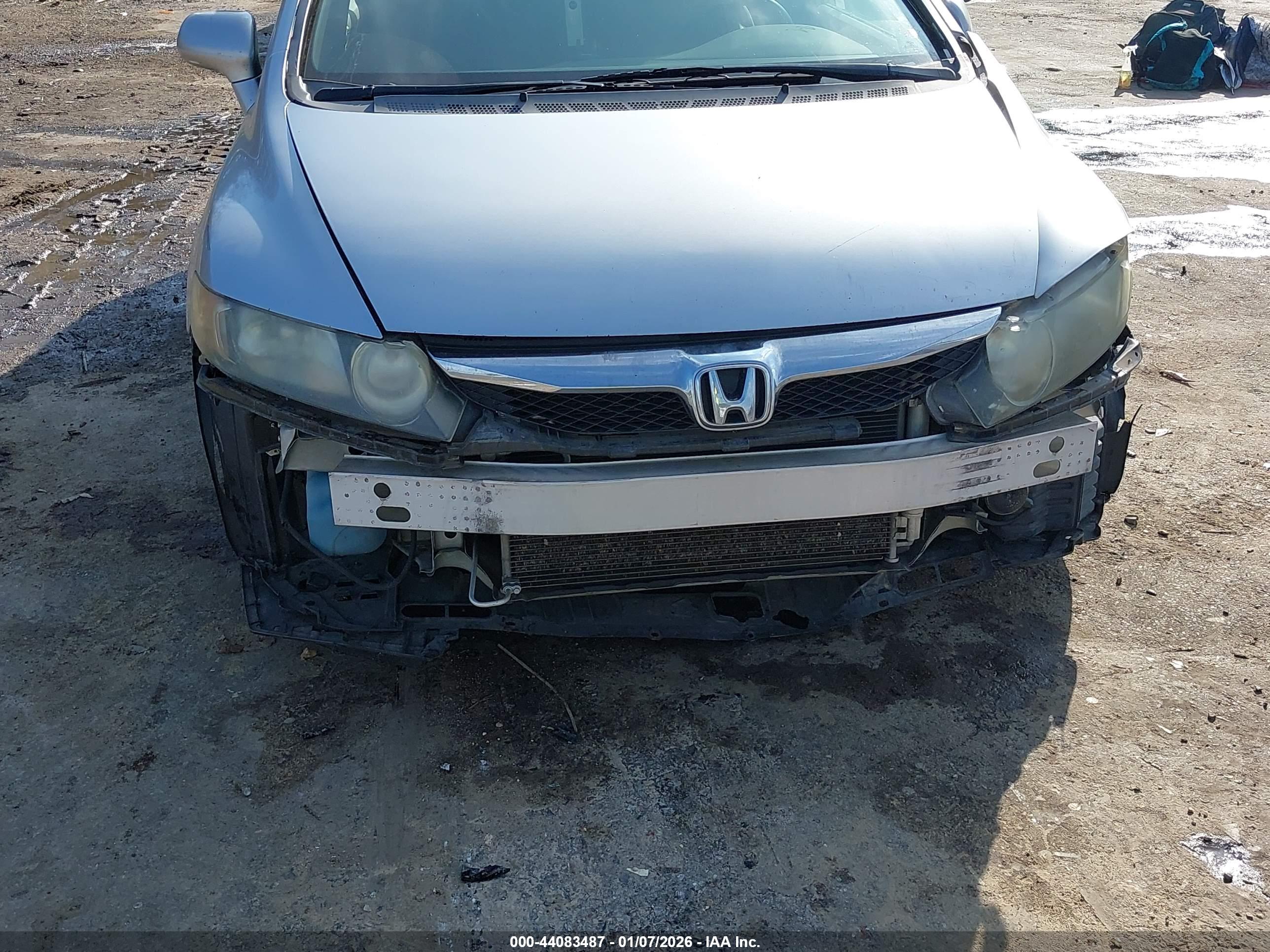 HONDA CIVIC image 6