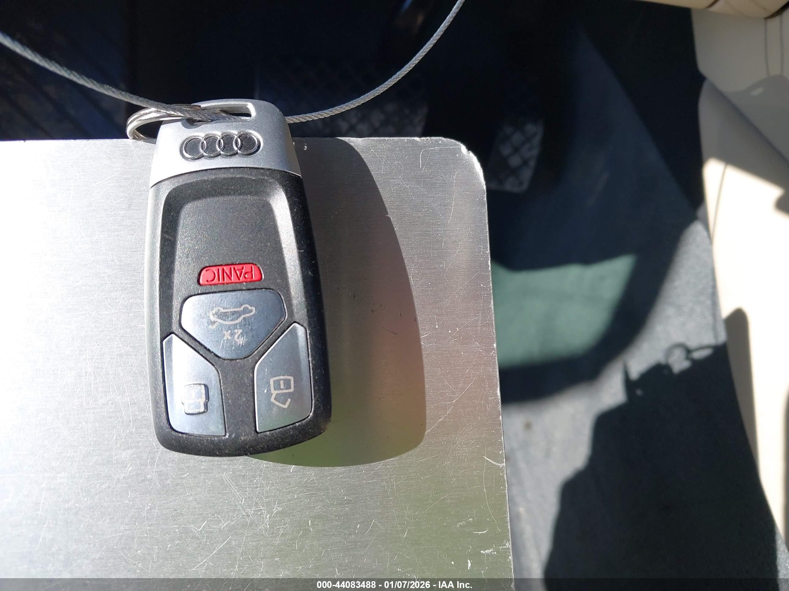 AUDI A4 image 11