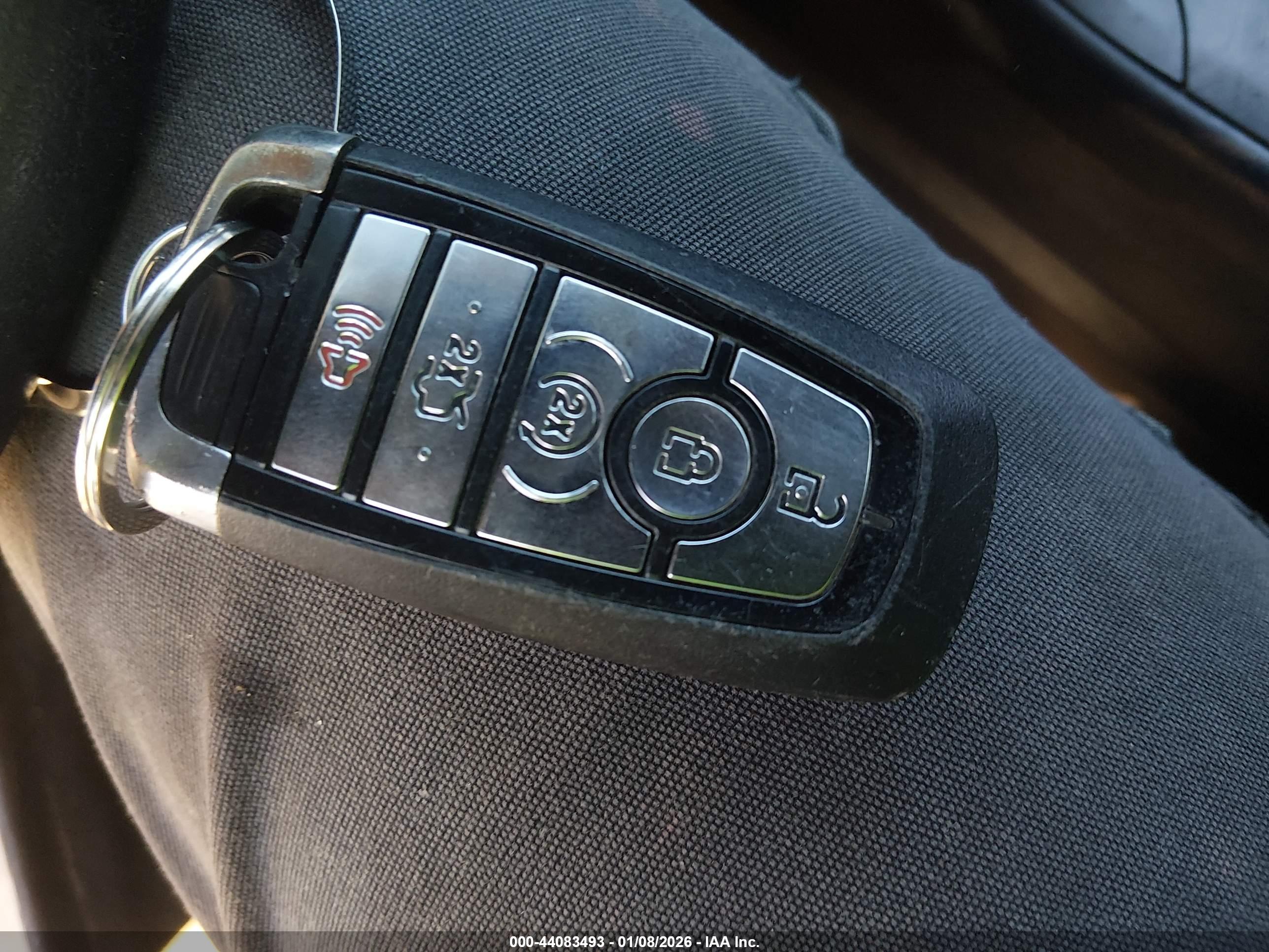 FORD FUSION image 11