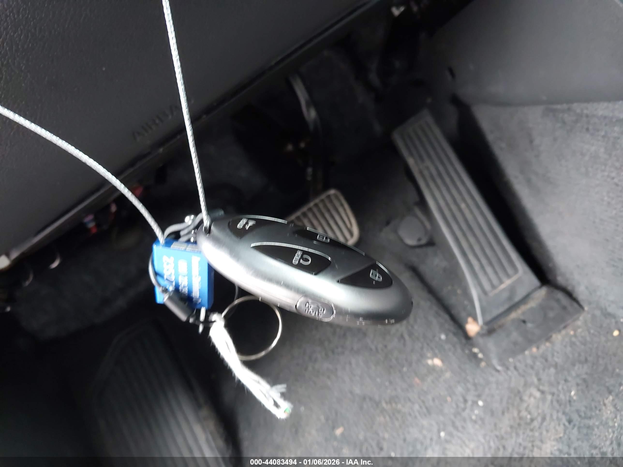 HYUNDAI SONATA image 11