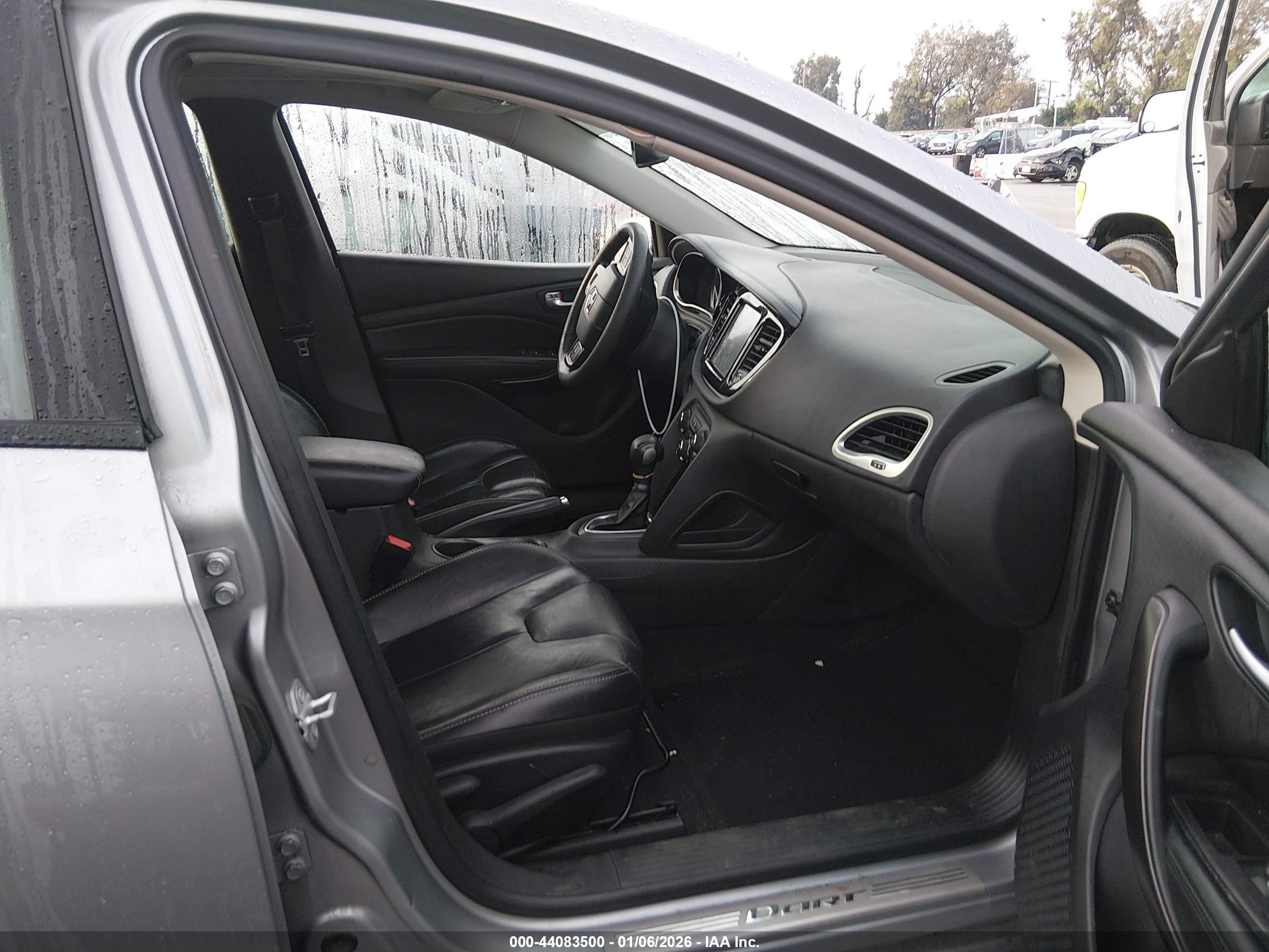 DODGE DART image 5