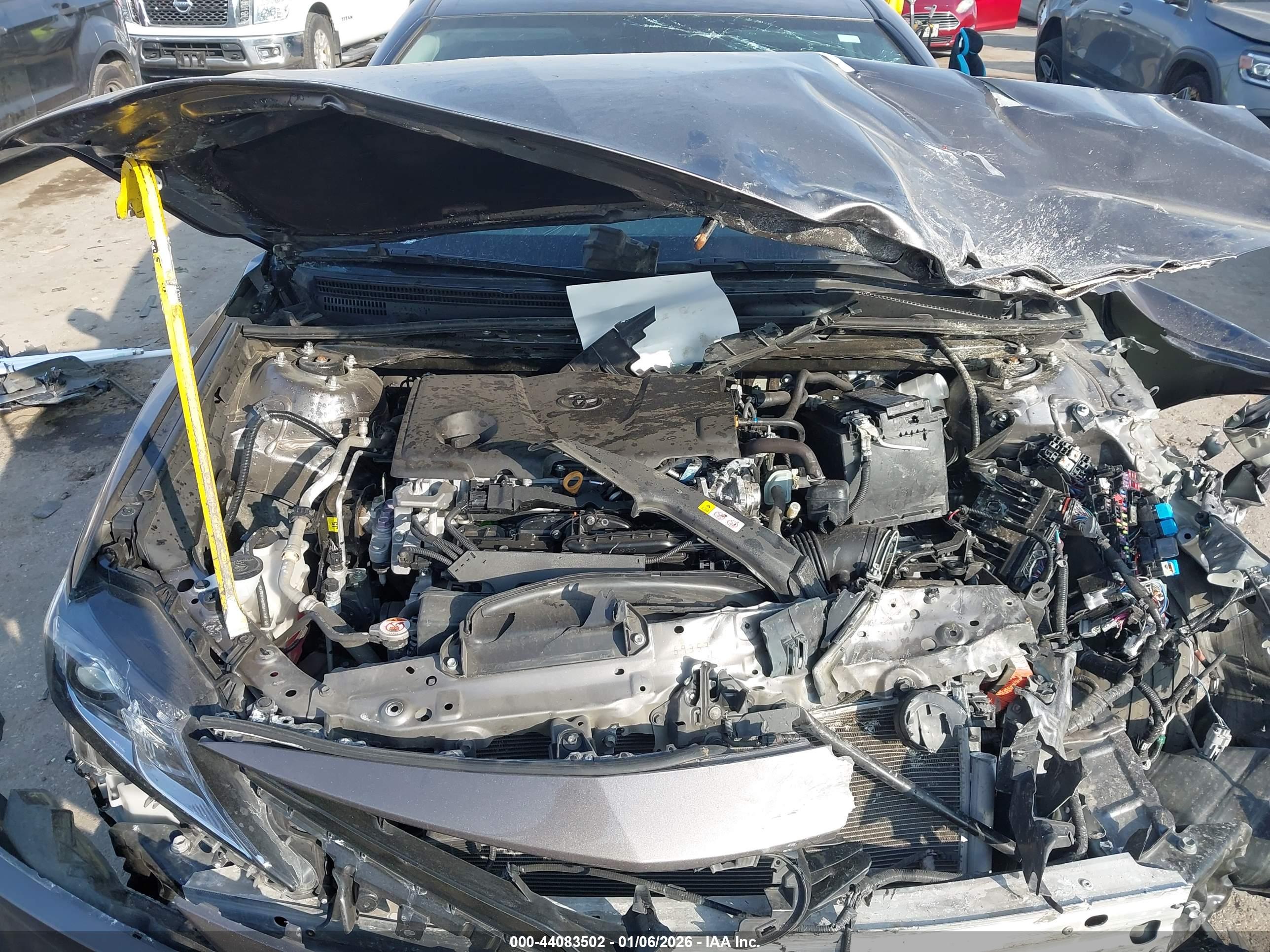 TOYOTA CAMRY image 10