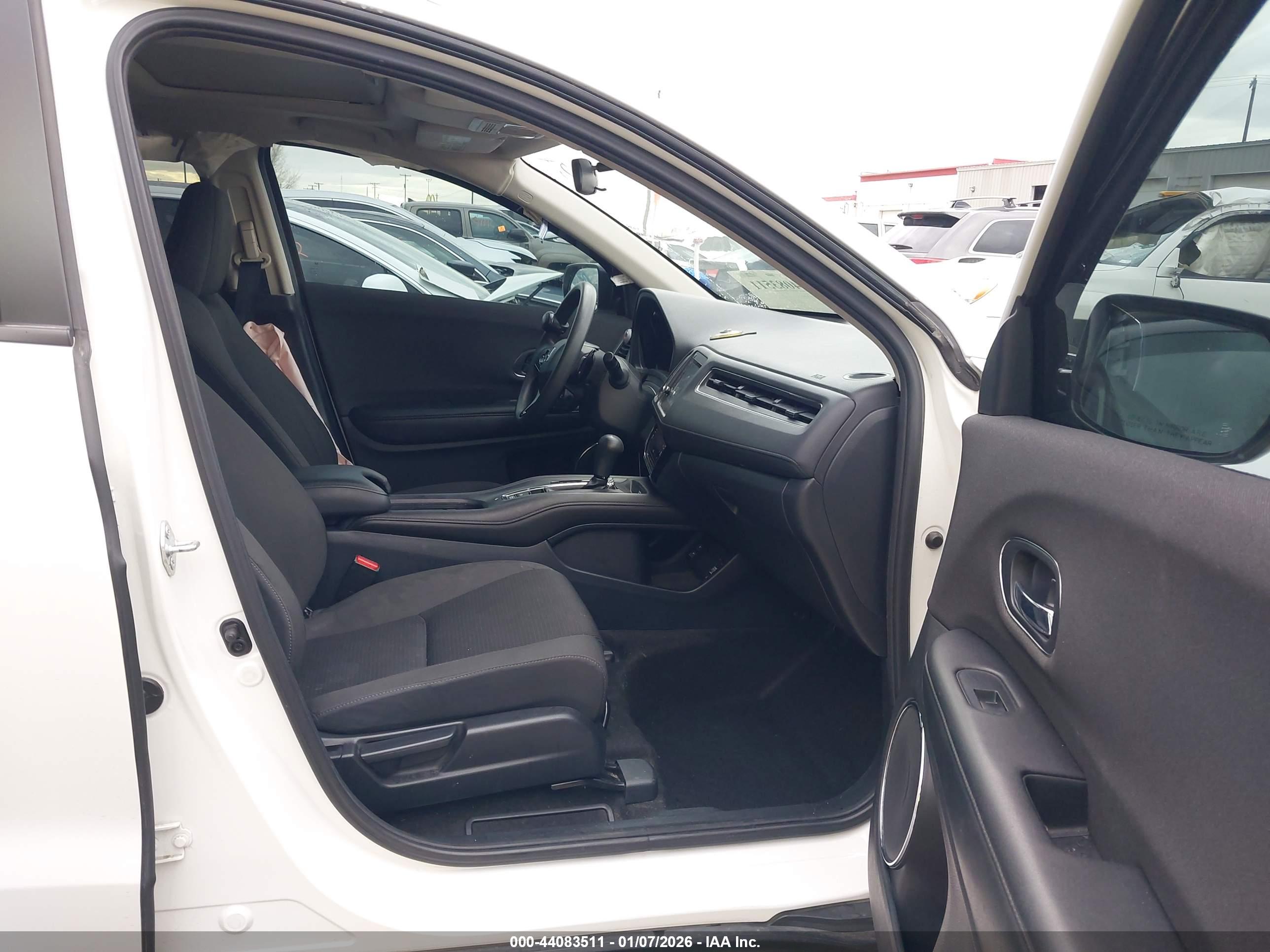 HONDA HR-V image 5