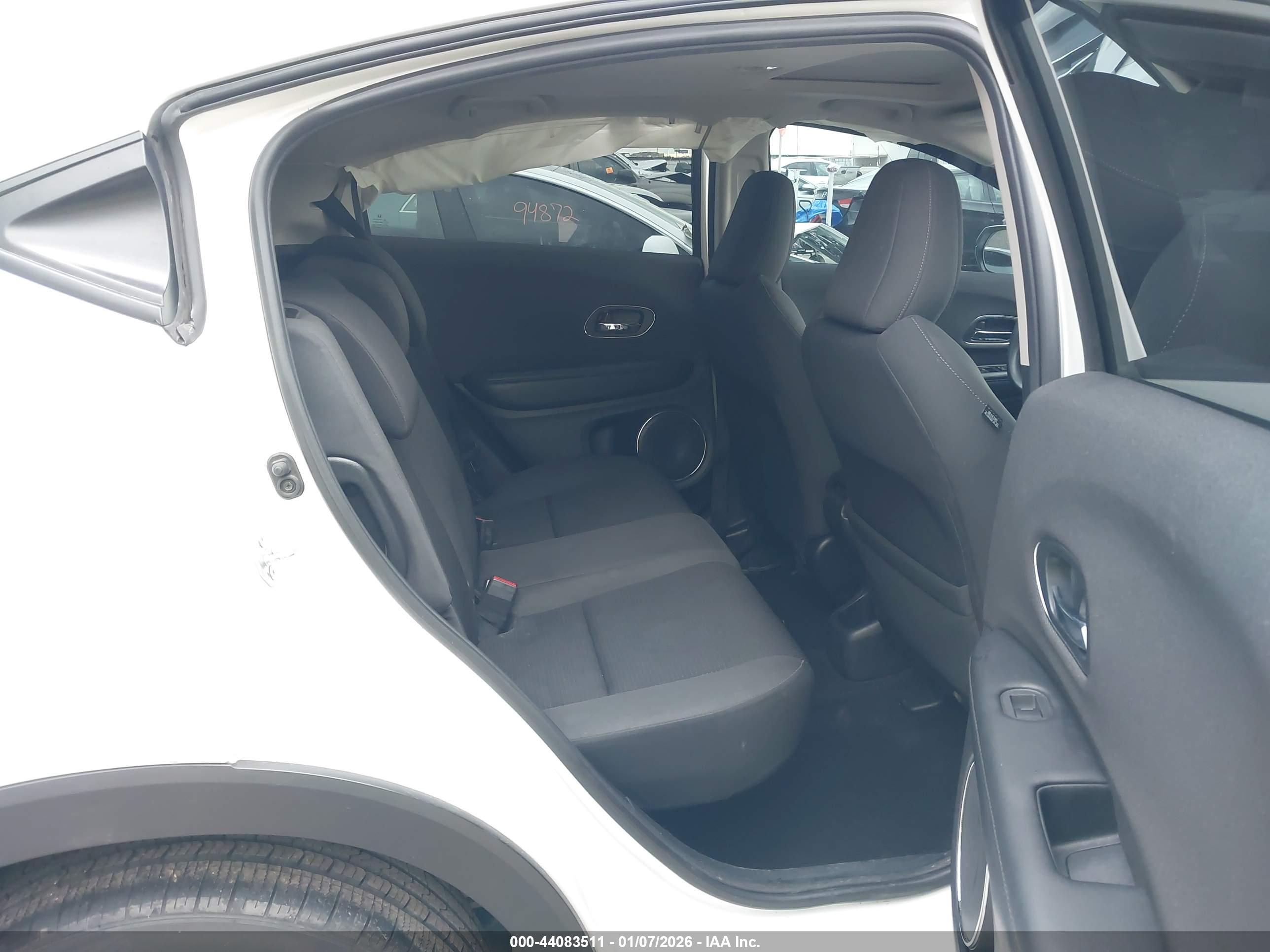 HONDA HR-V image 8