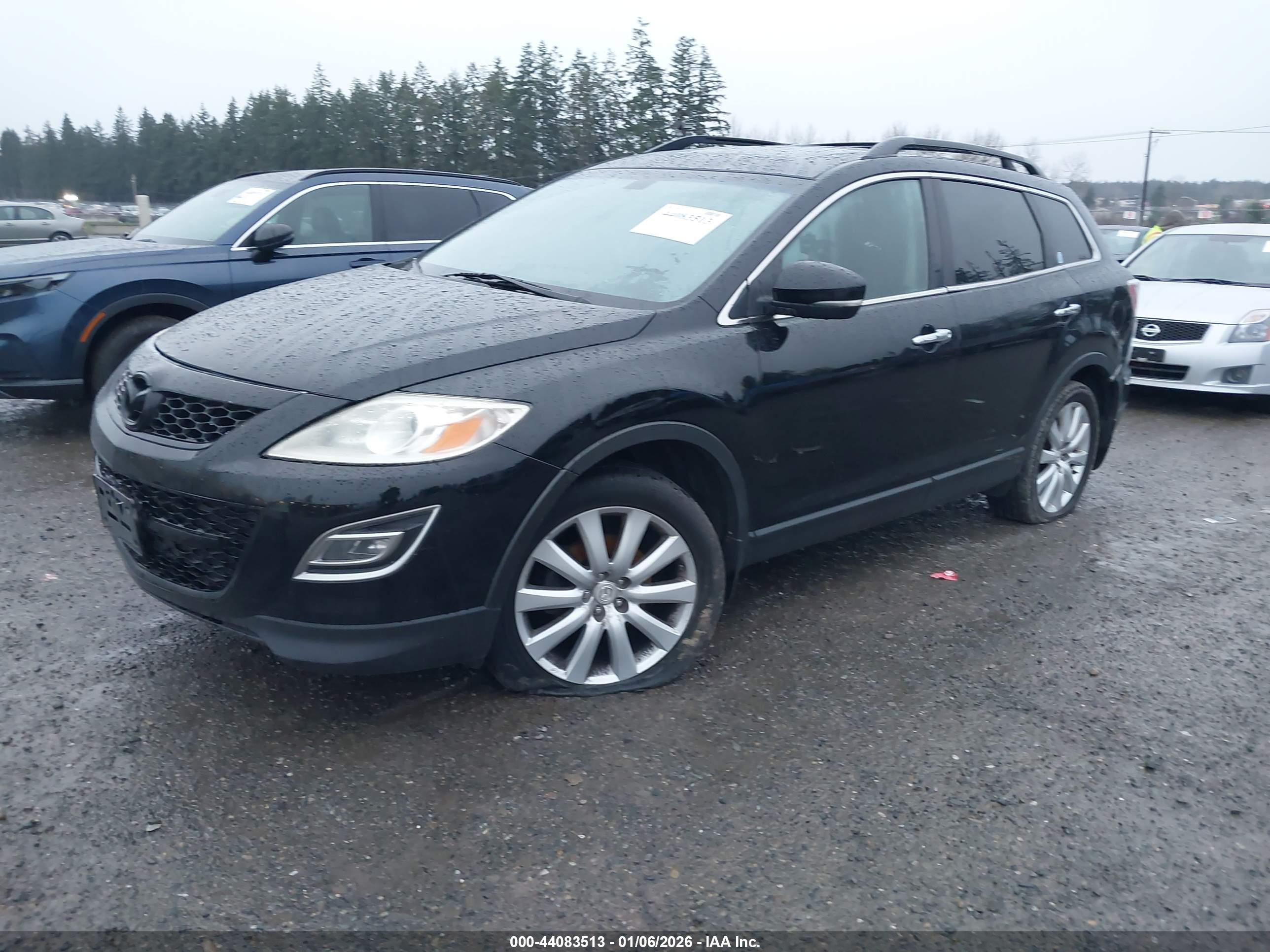MAZDA CX-9 image 2