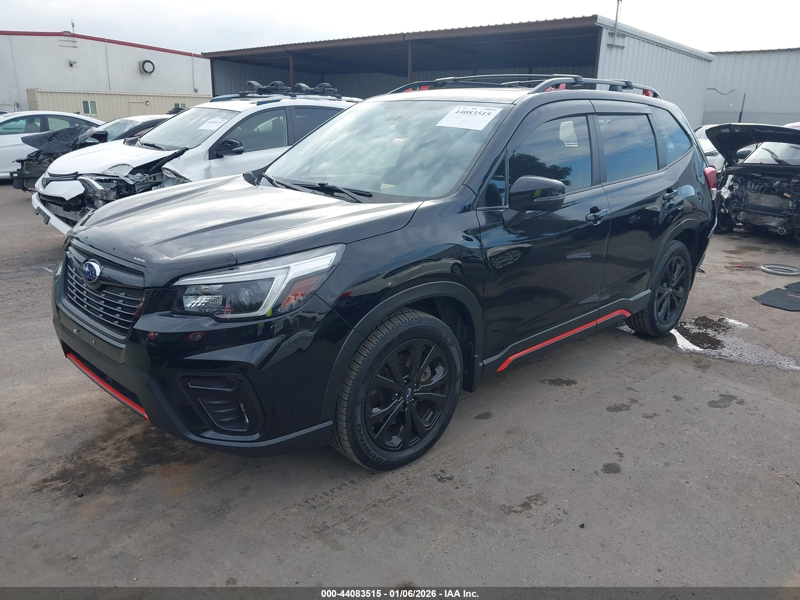 SUBARU FORESTER image 2