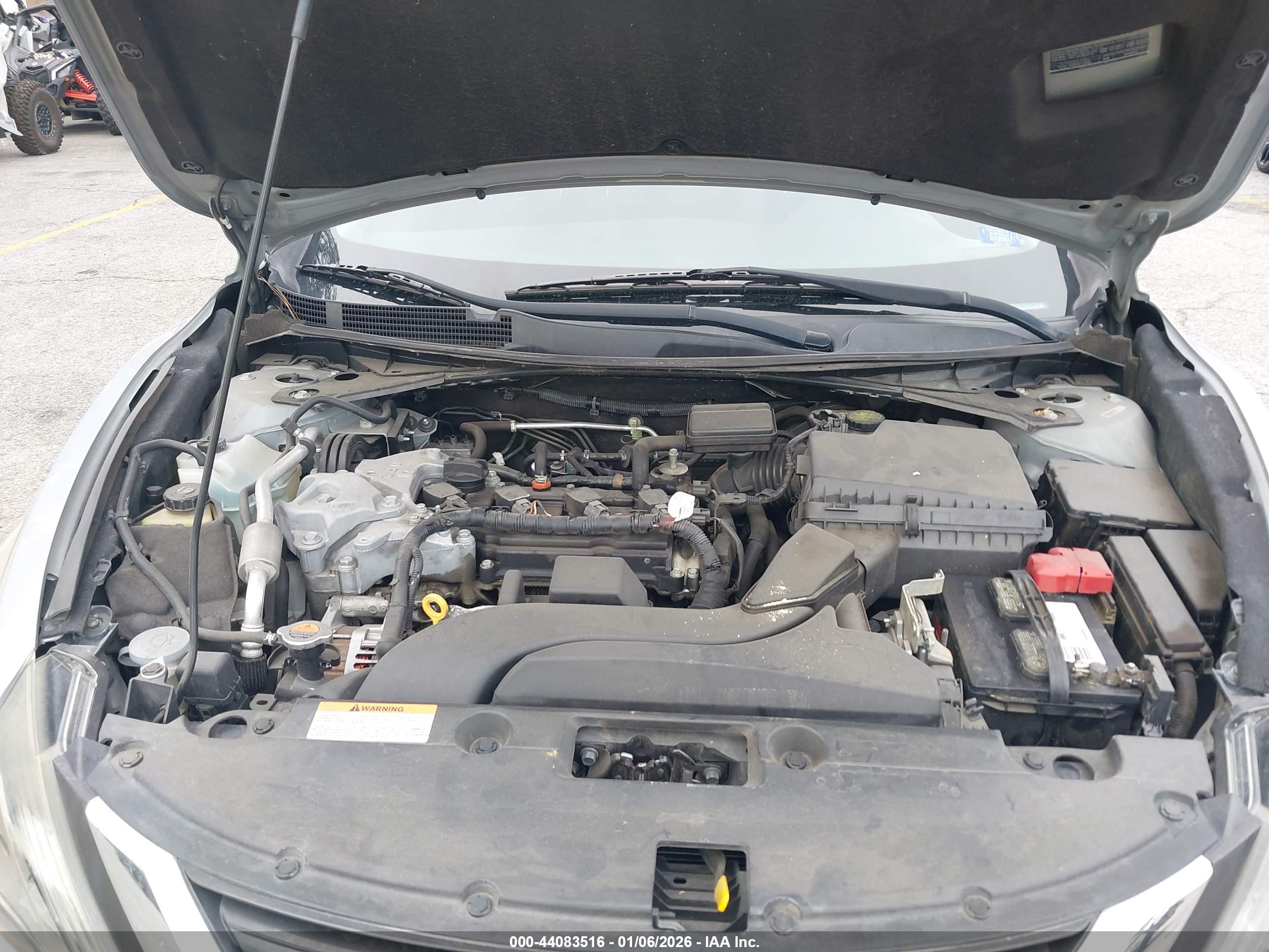NISSAN ALTIMA image 10