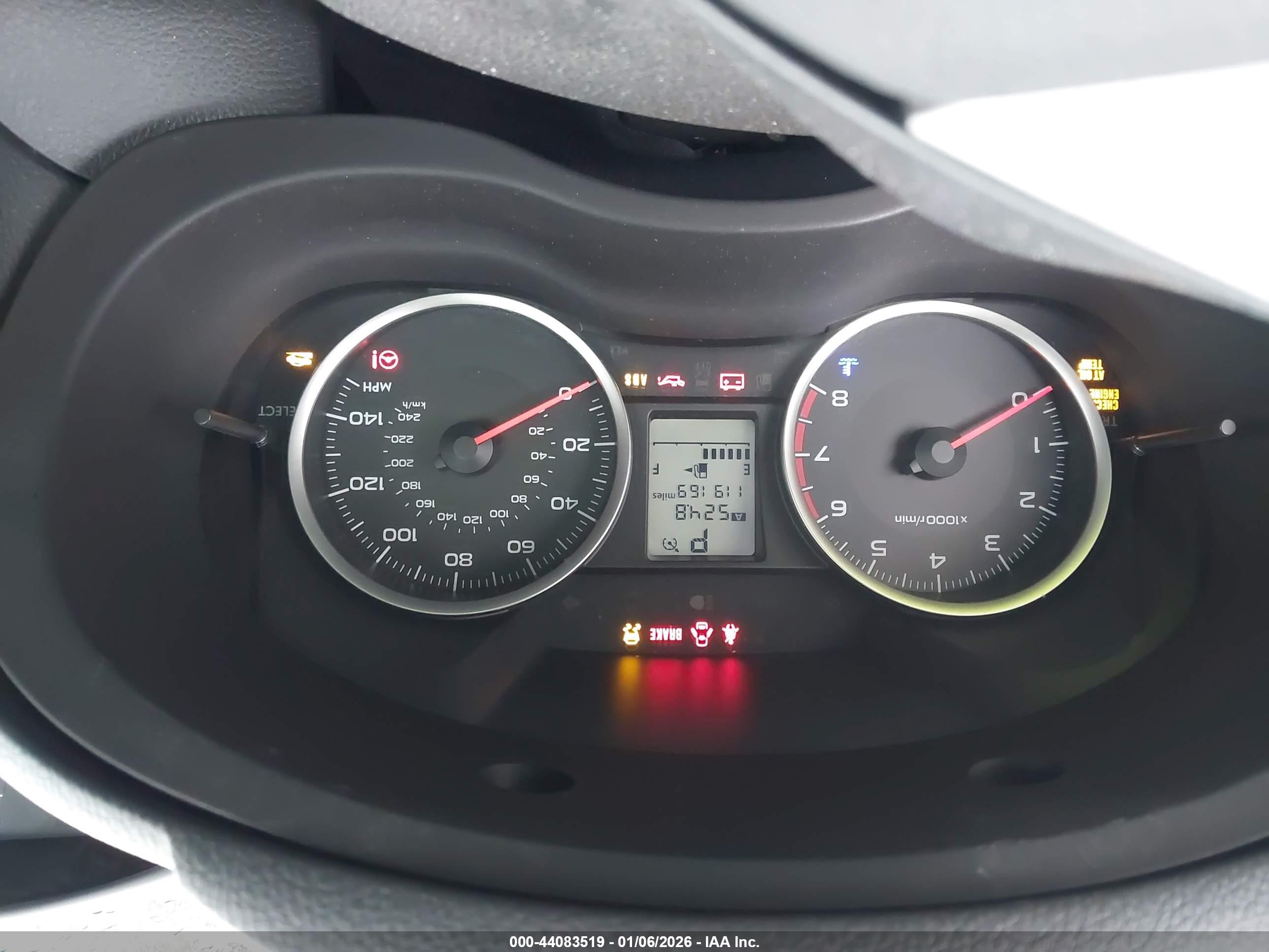 SUBARU FORESTER image 7