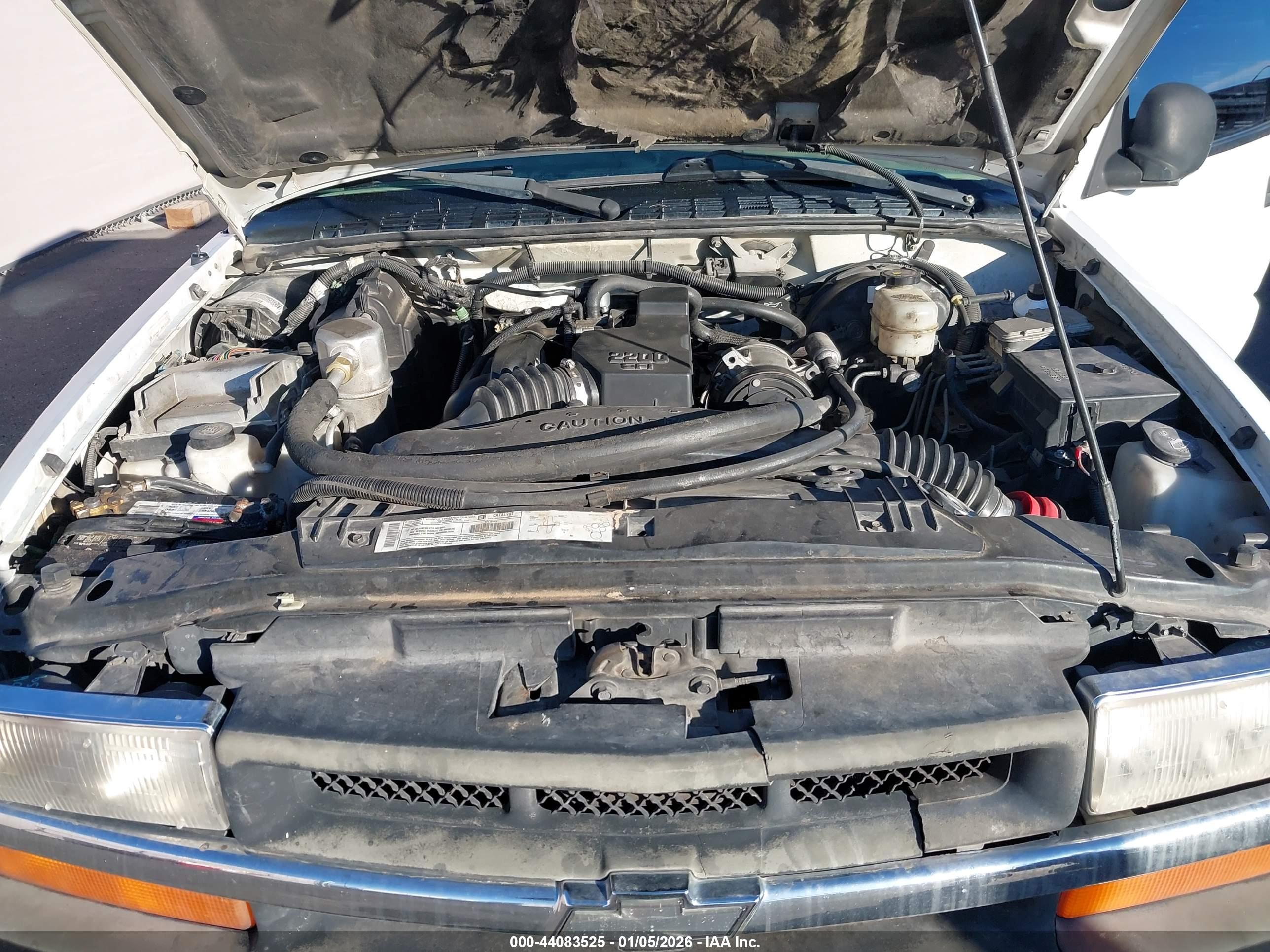 CHEVROLET S-10 image 10