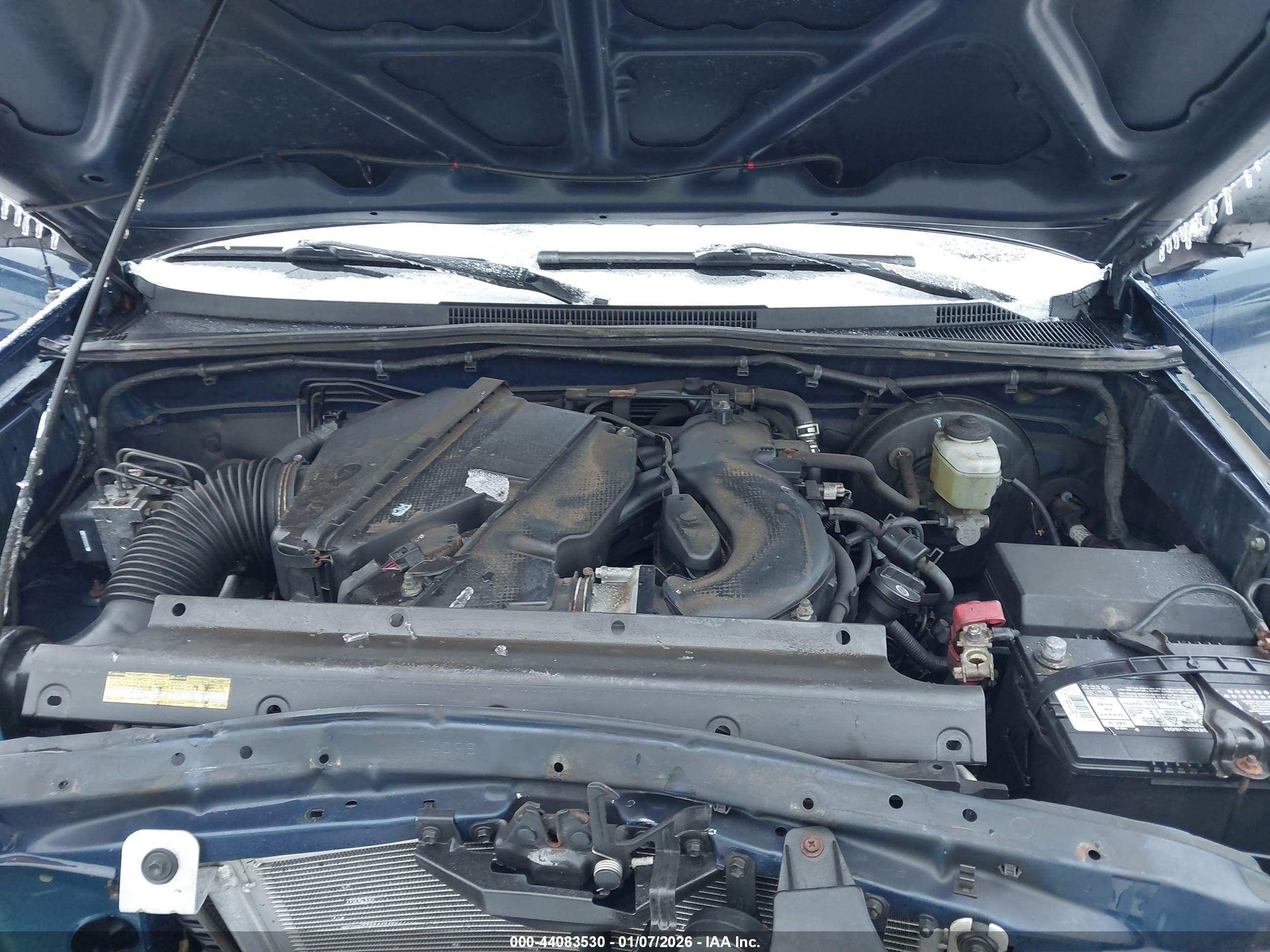 TOYOTA TACOMA image 10