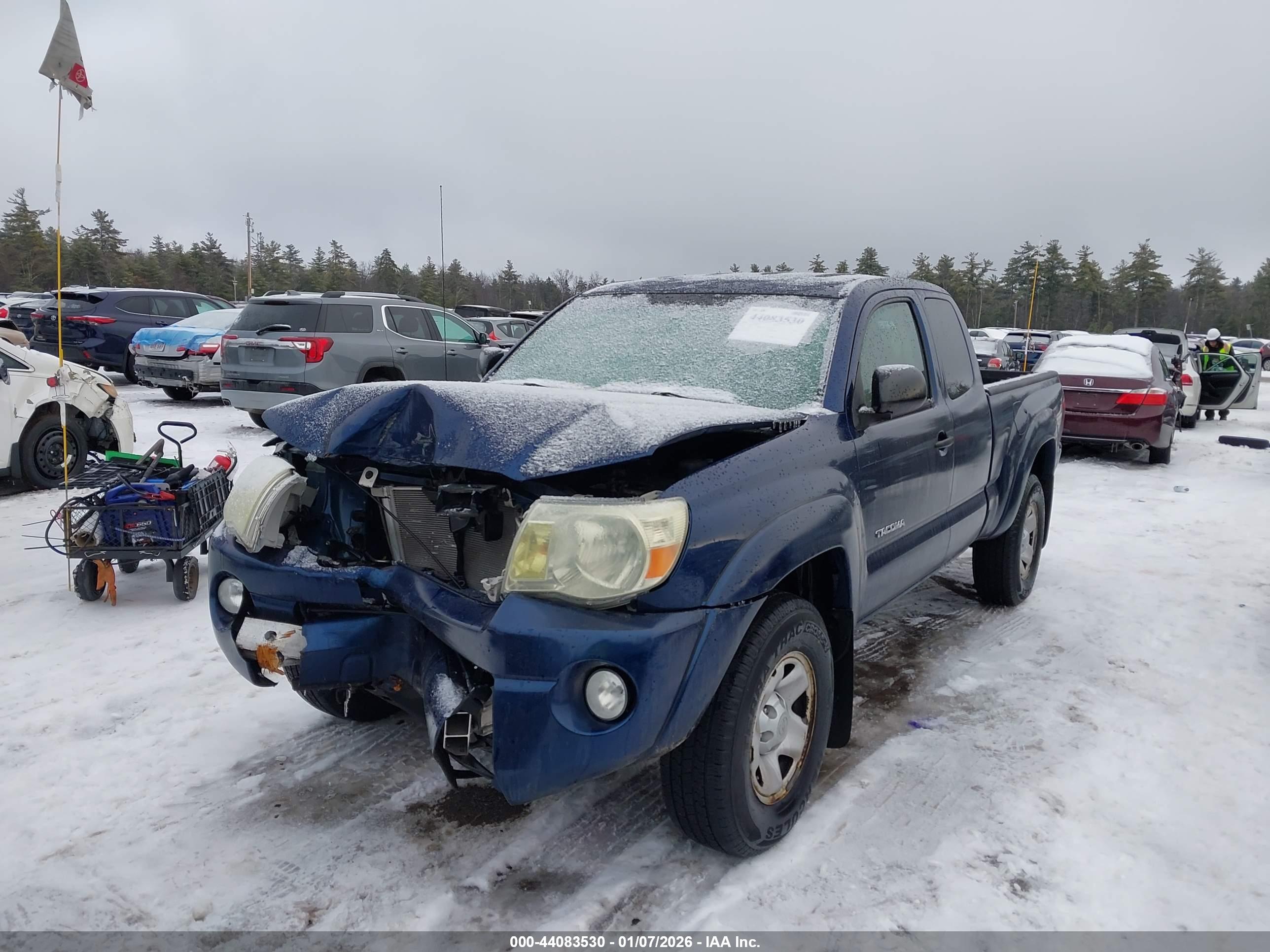 TOYOTA TACOMA image 2