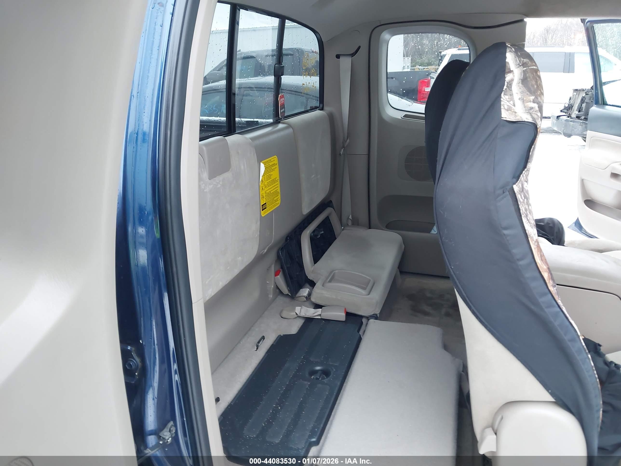 TOYOTA TACOMA image 8