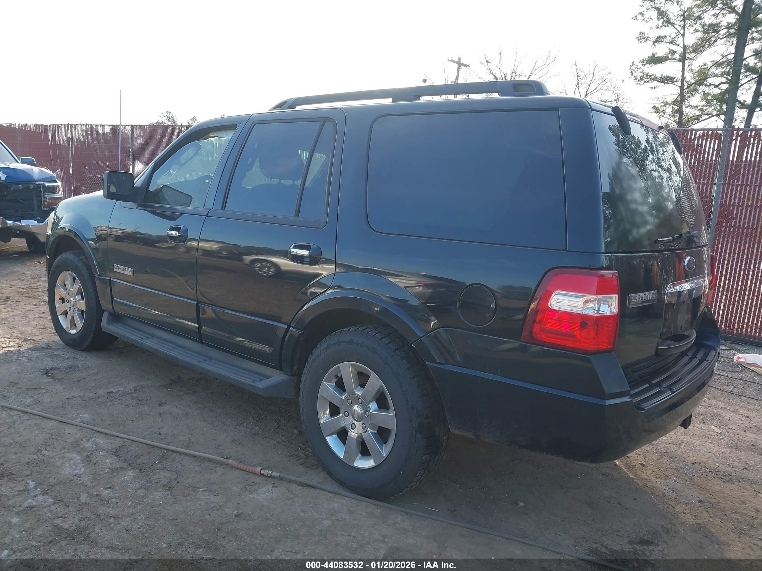FORD EXPEDITION image 3