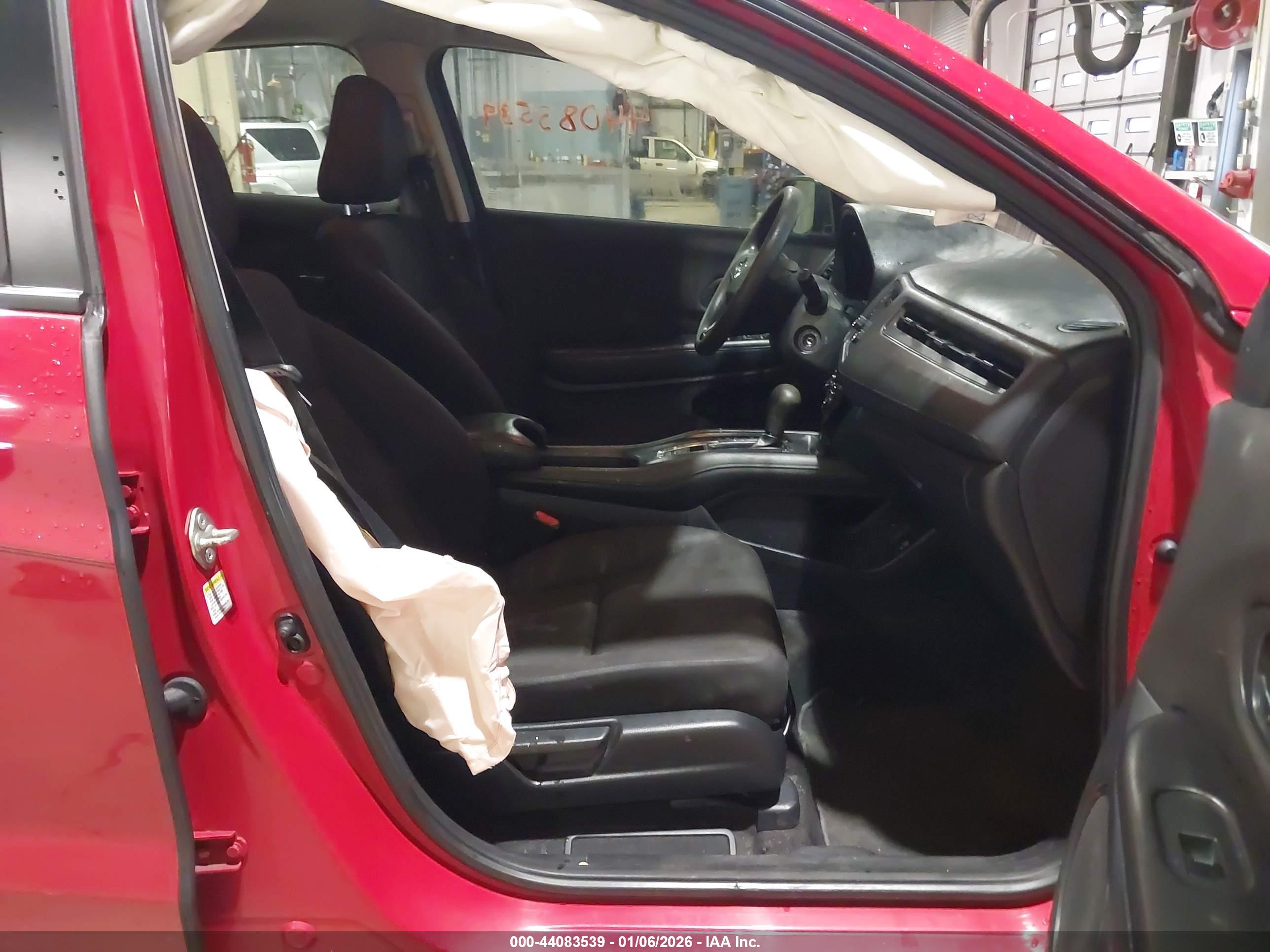 HONDA HR-V image 5