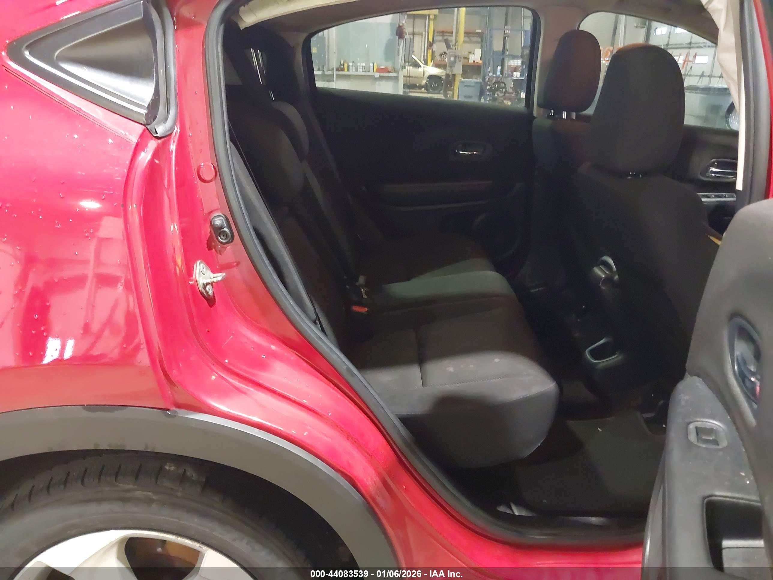 HONDA HR-V image 8