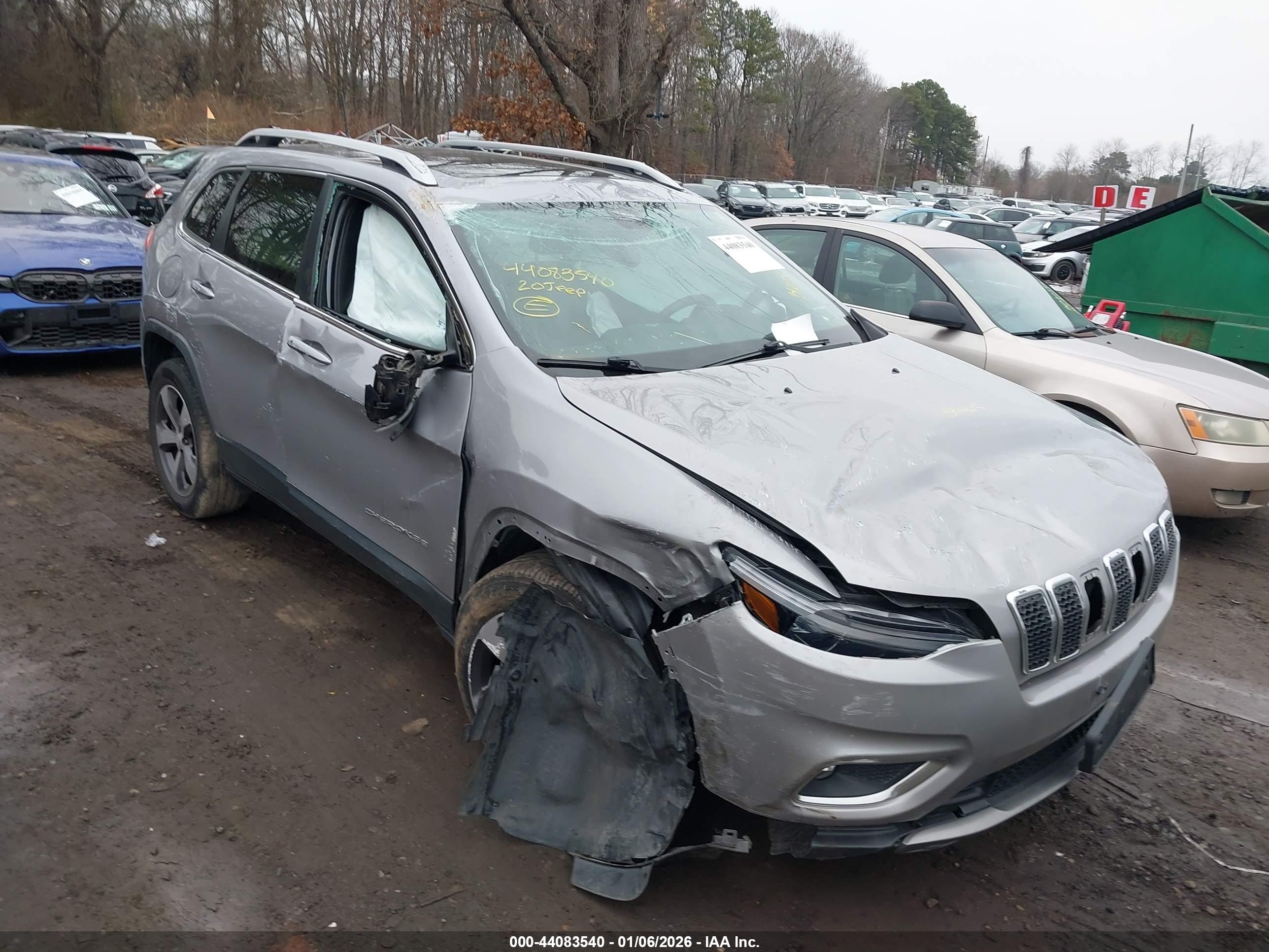 JEEP CHEROKEE image 6